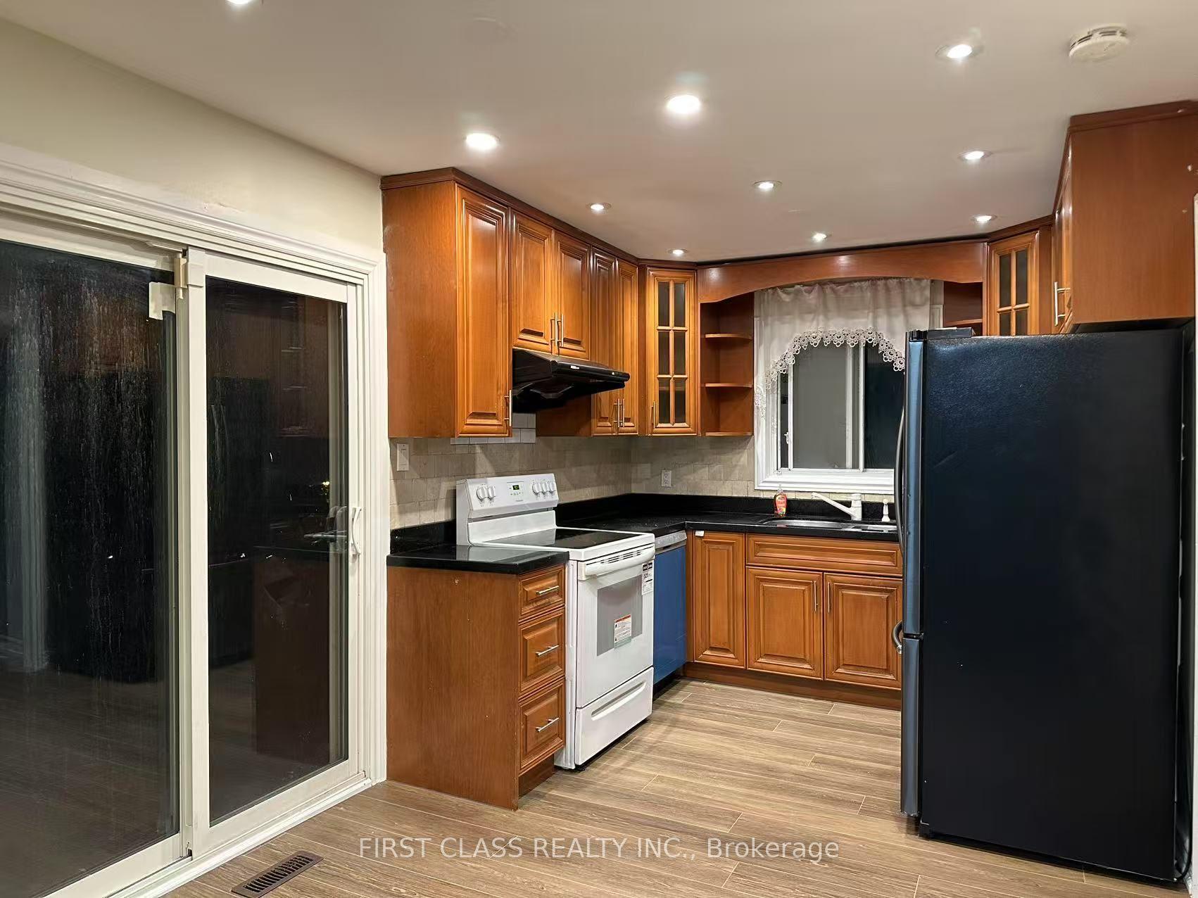 53 Aberfeldy Crescent Main & Second Floor #Main & Second Floor, Markham — Detached for lease, photo 1
