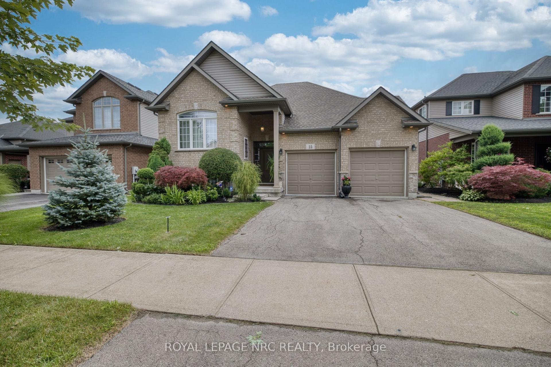 15 Fisher Drive, Niagara-on-the-Lake — Detached for sale, photo 1