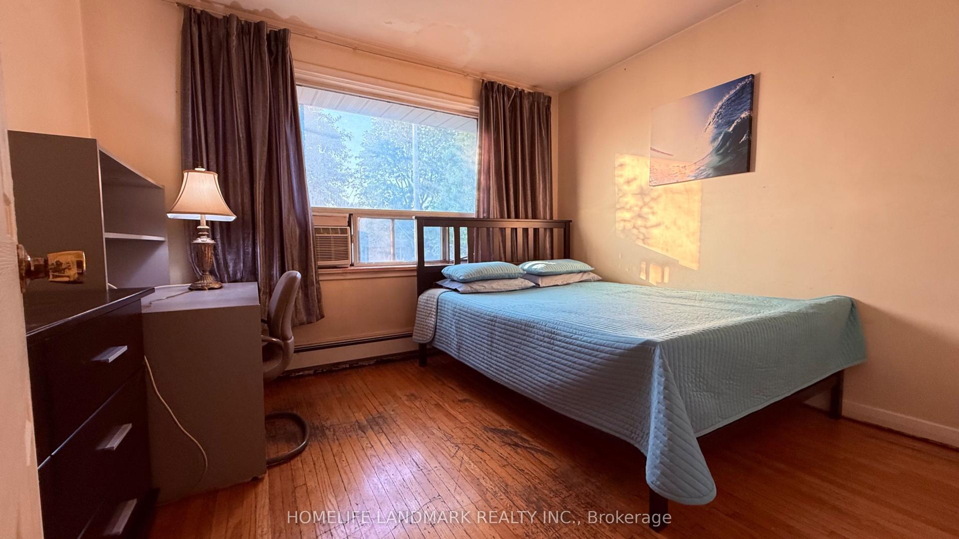17 Wishing Well Drive Second Floor Unit #Second Floor Unit, Toronto — Detached for lease, photo 1