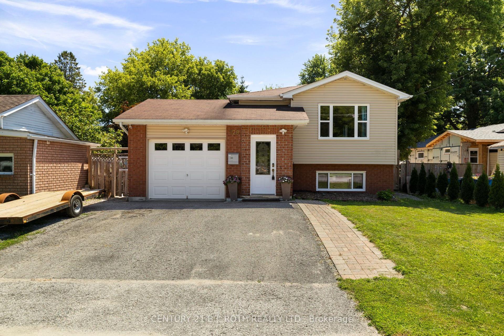 128 Queen Street, Essa — Detached for sale, photo 1