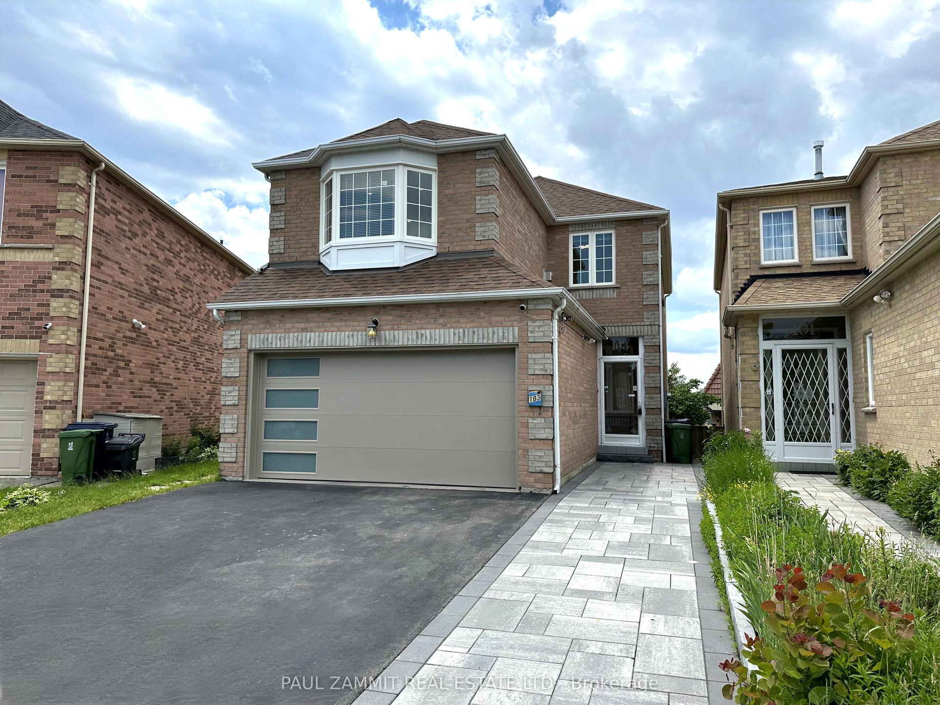 103 Scoville Square, Toronto — Detached for sale, photo 1