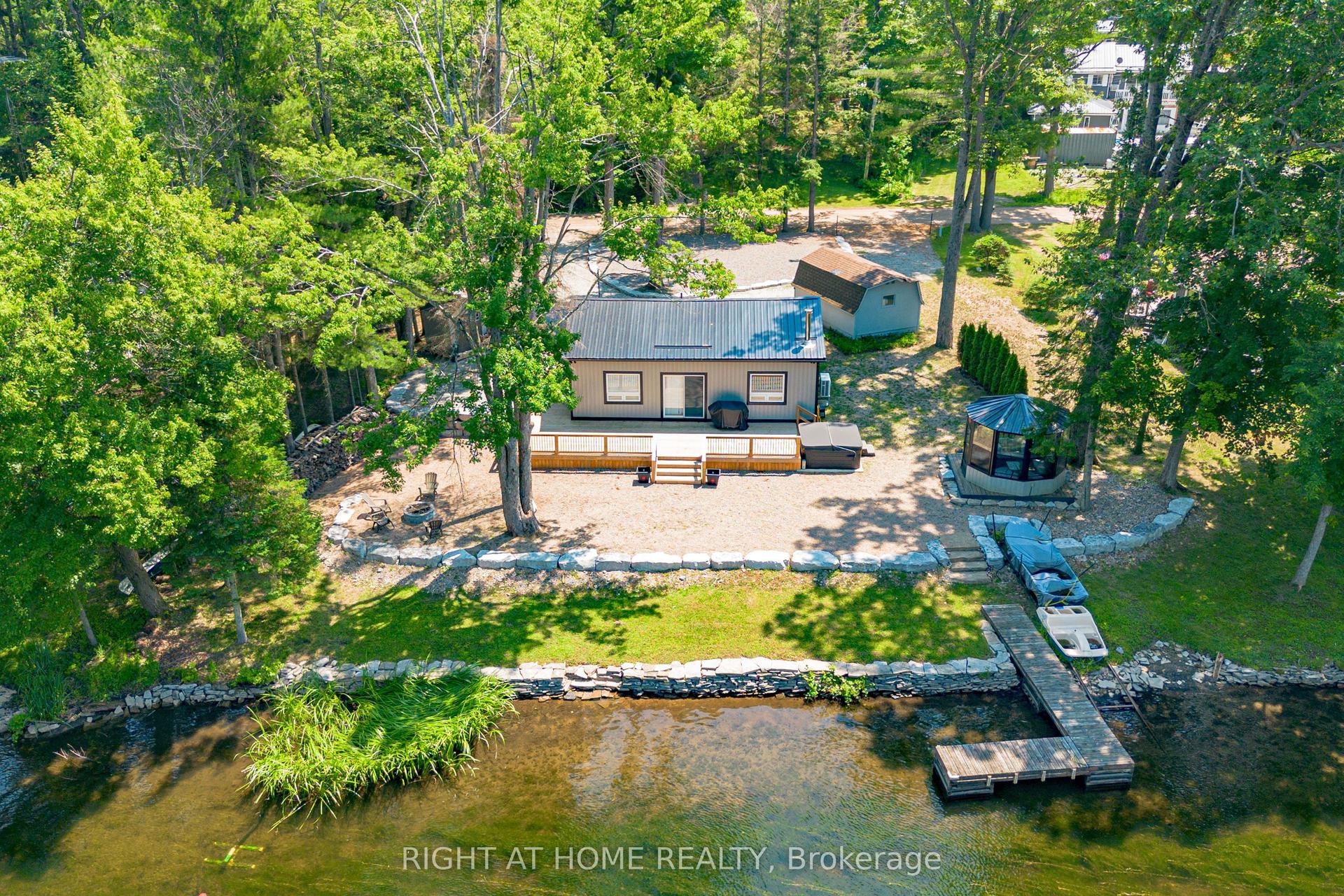 11 Little Bay Drive, Kawartha Lakes — Detached for sale, photo 1