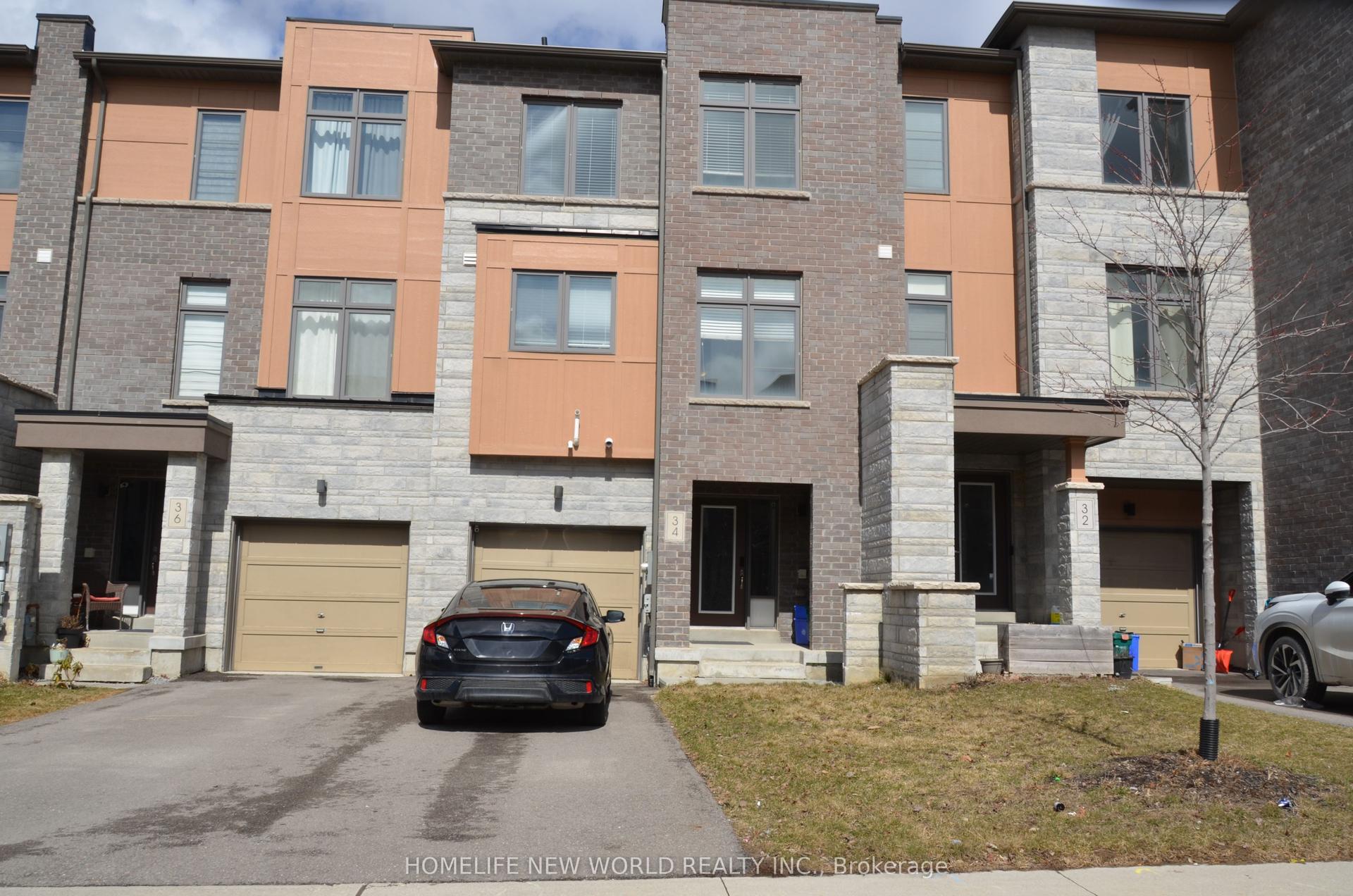 34 Vantage Loop, Newmarket — Townhouse for lease, photo 1