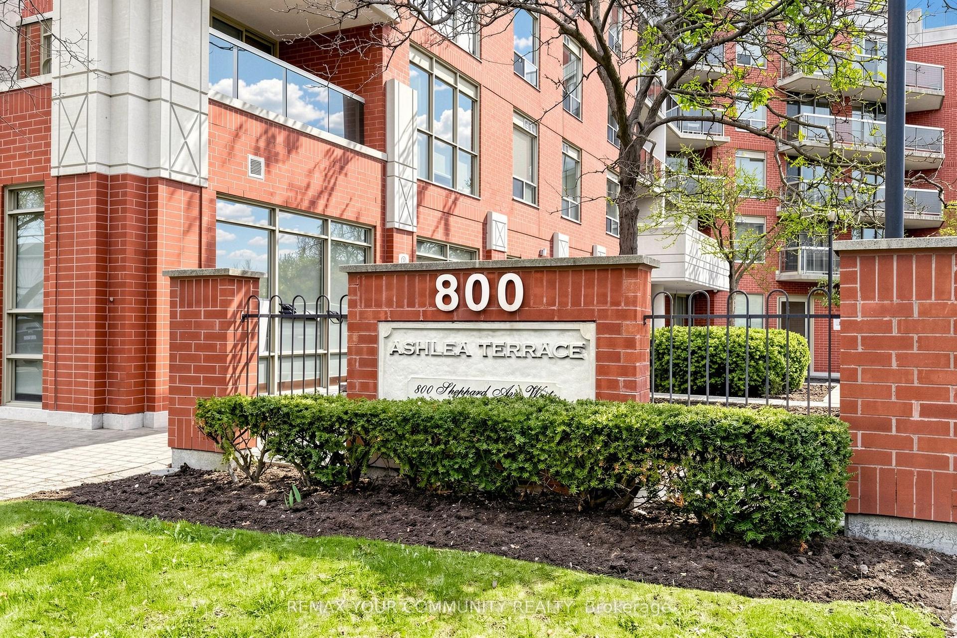 800 Sheppard Avenue W 506 #506 — photo 1