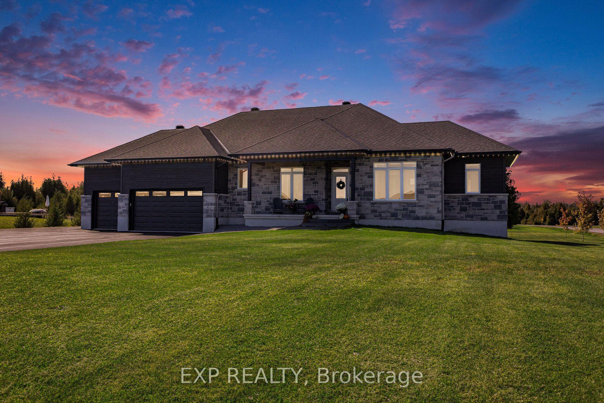 145 Harold Jones Way — photo 1