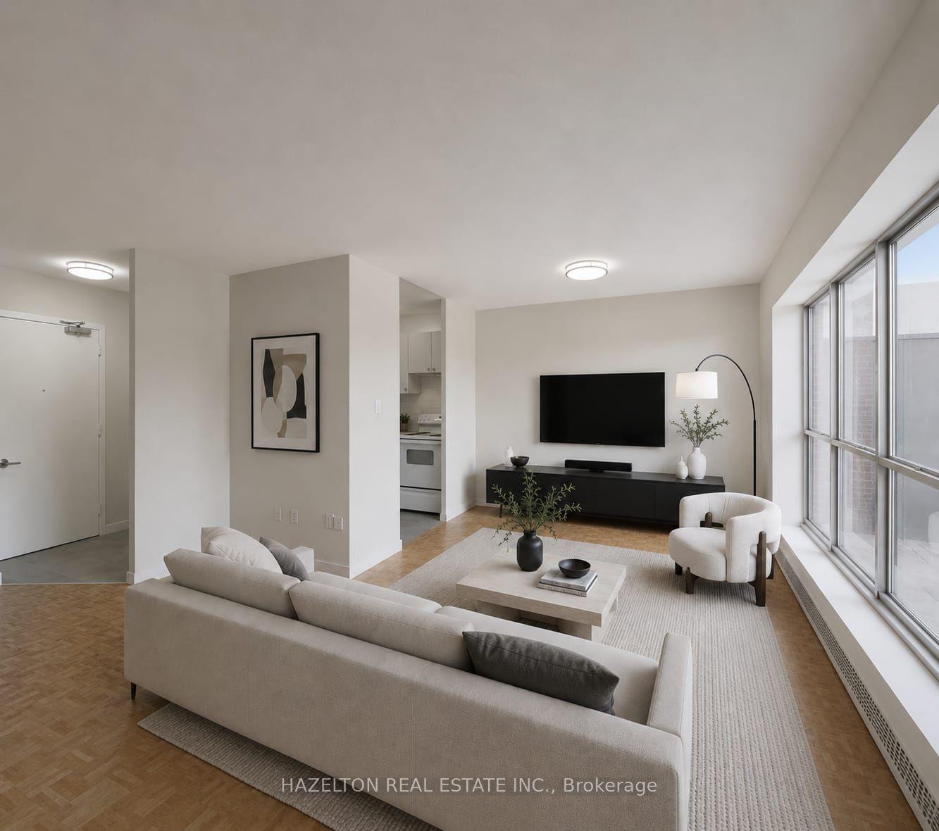1901 Martin Grove Road 521 #521 — photo 1