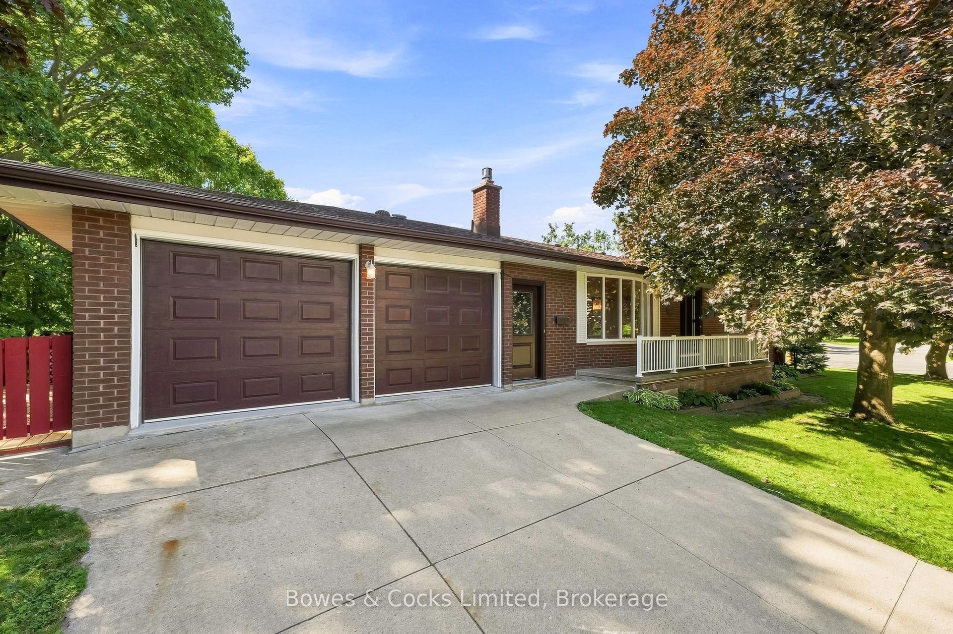 687 Lundy's Lane, Peterborough — Detached for sale, photo 1