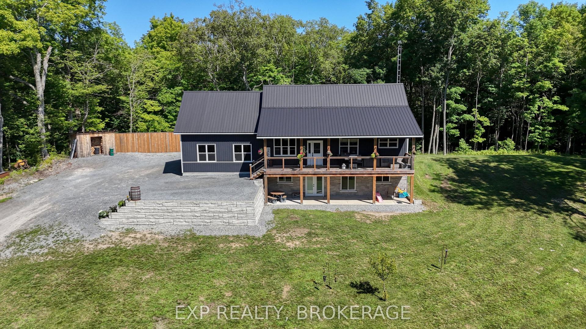1020 HILL Road, Frontenac — Detached for sale, photo 1