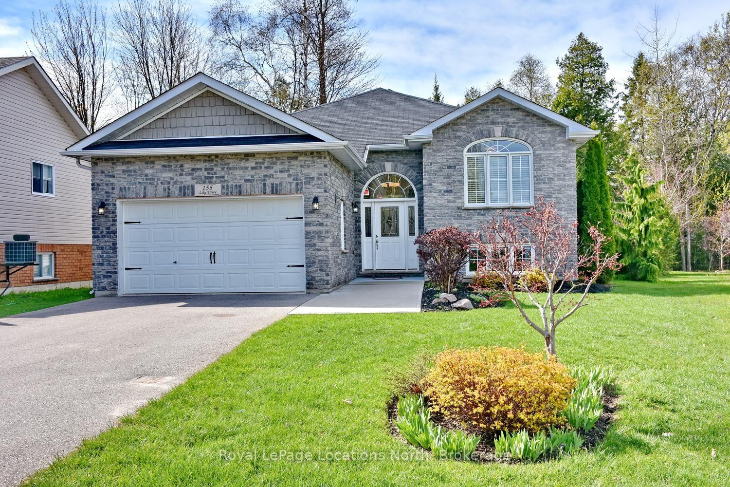 155 Lily Drive, Wasaga Beach — Detached for sale, photo 1