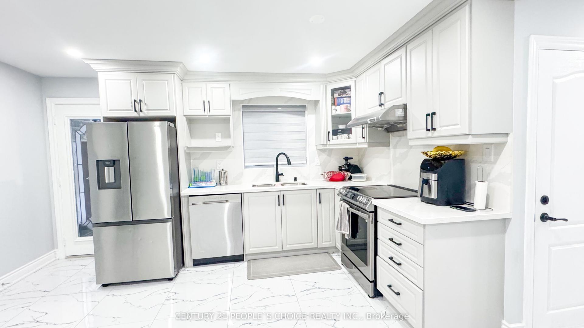 7 Dalraith Crescent, Brampton — Semi-Detached for sale, photo 1
