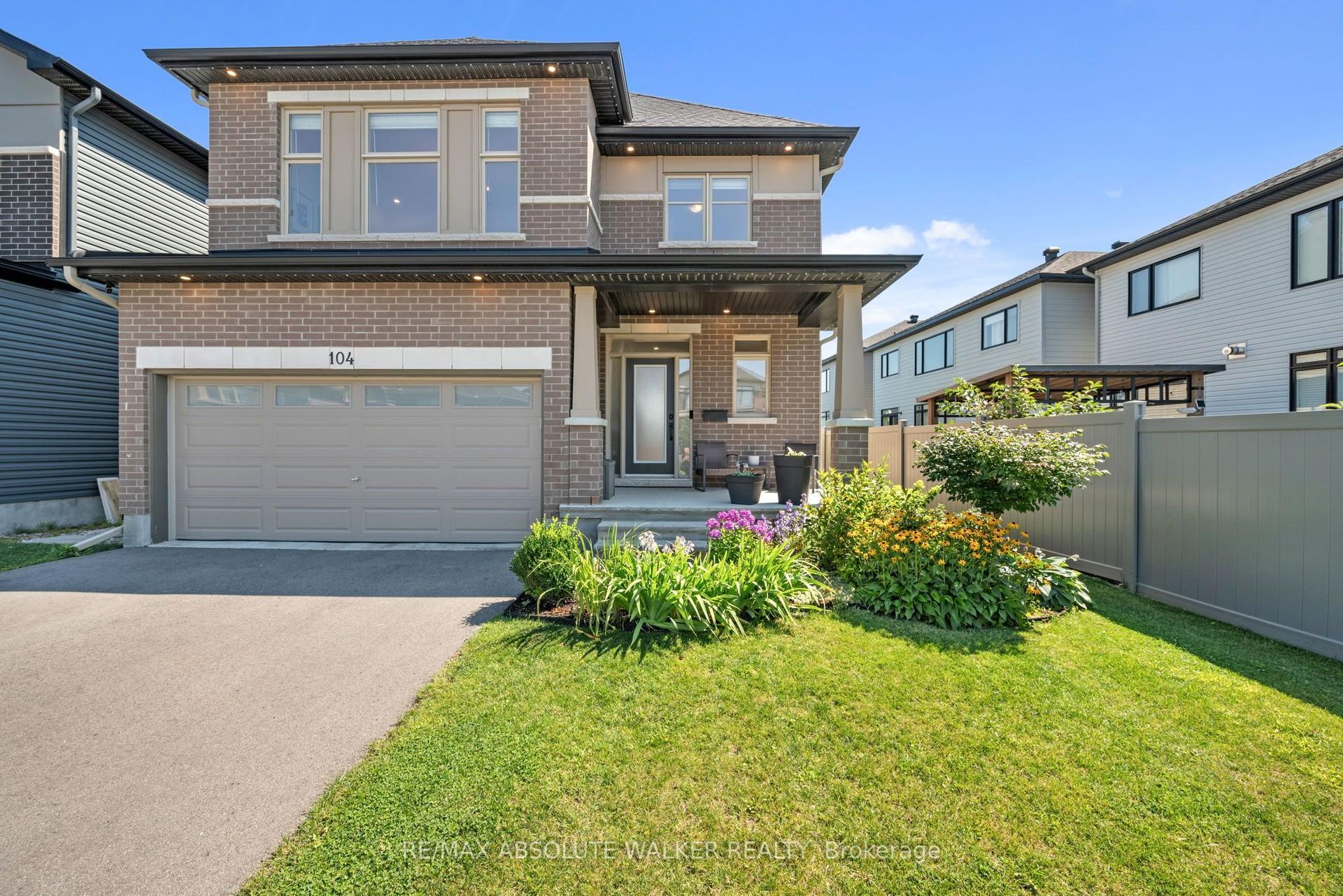 104 Heirloom Street, Blossom Park - Airport and Area — Detached for sale, photo 1