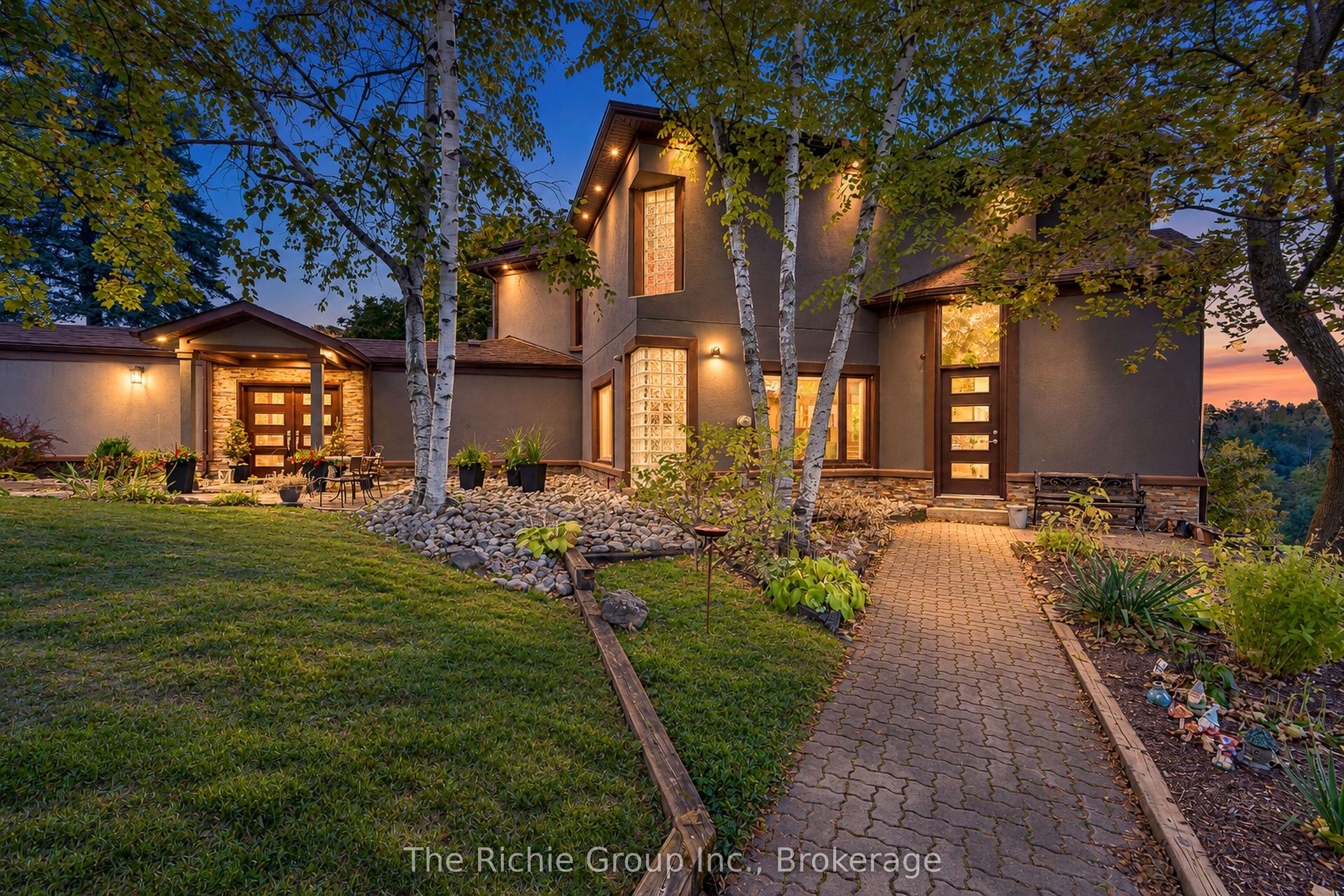 21 Bartley Drive, Caledon — Detached for sale, photo 1