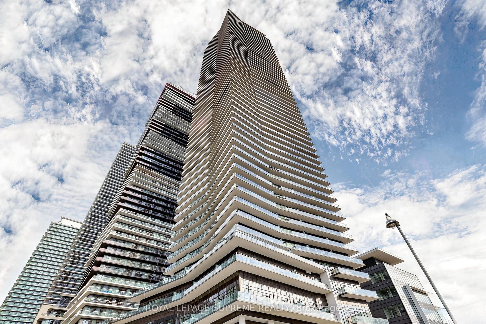 38 Annie Craig Drive 2708 #2708, Toronto — Condo for sale, photo 1