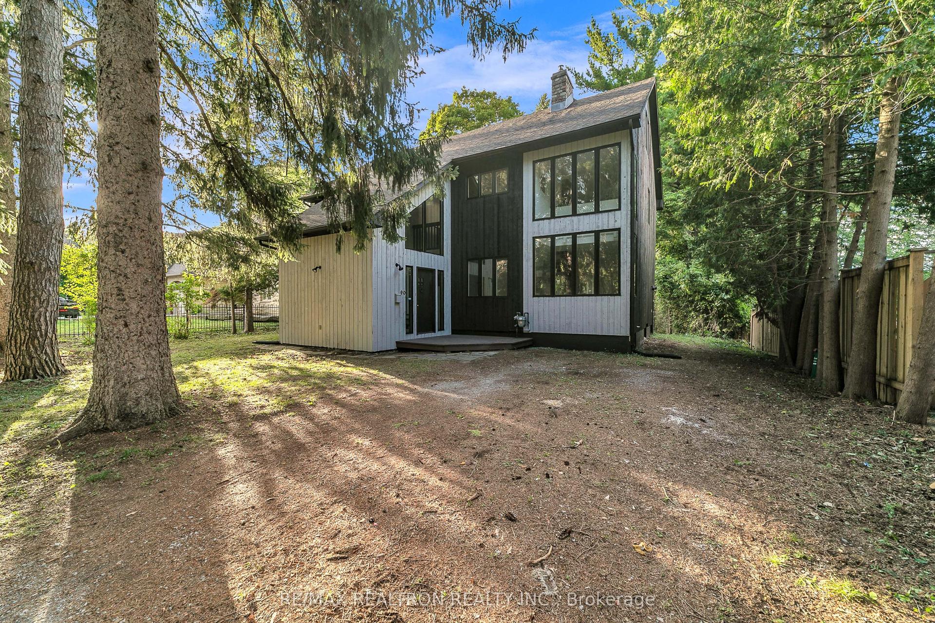 90 Proctor Avenue, Markham — Detached for sale, photo 1