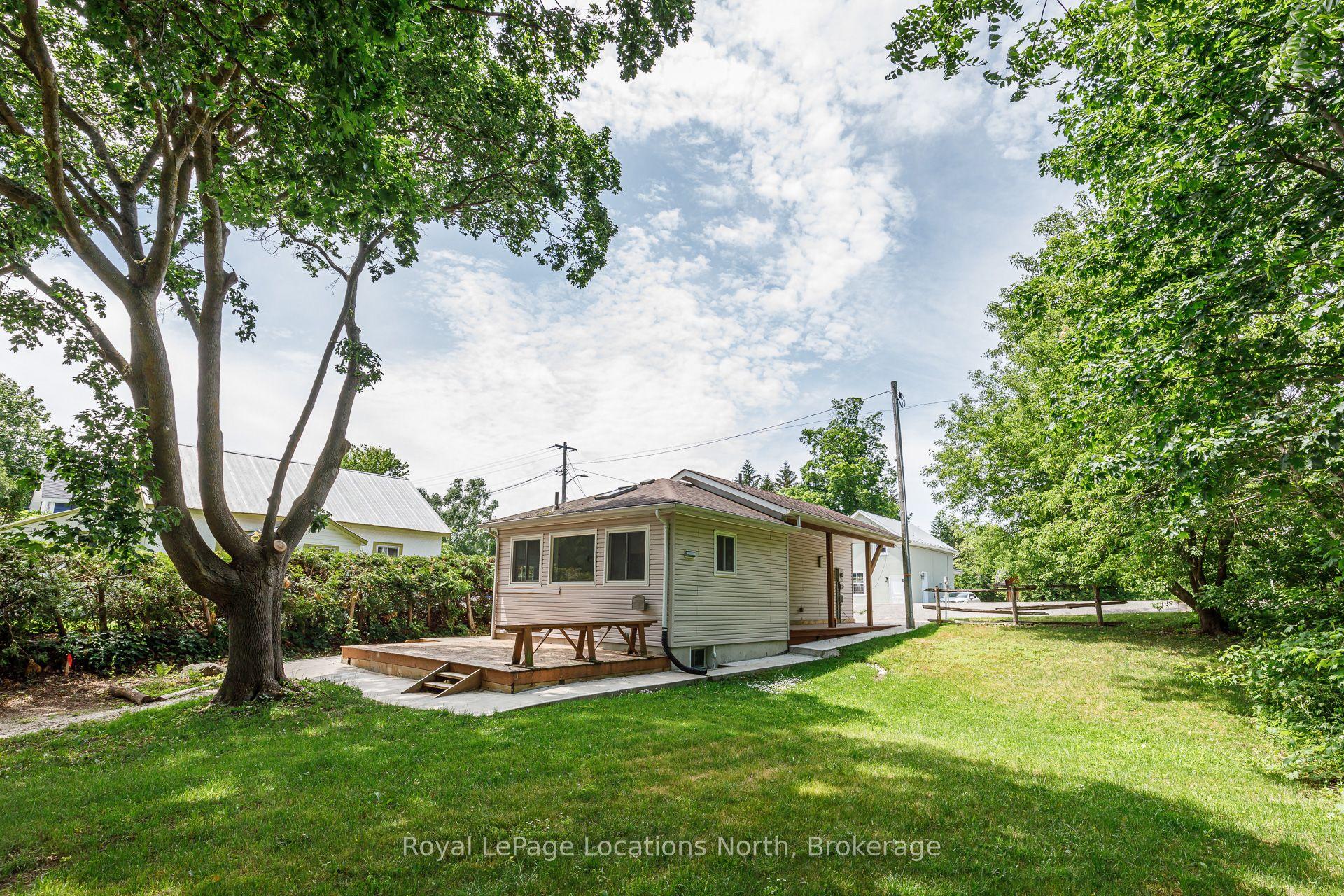 213 Marsh Street — photo 1