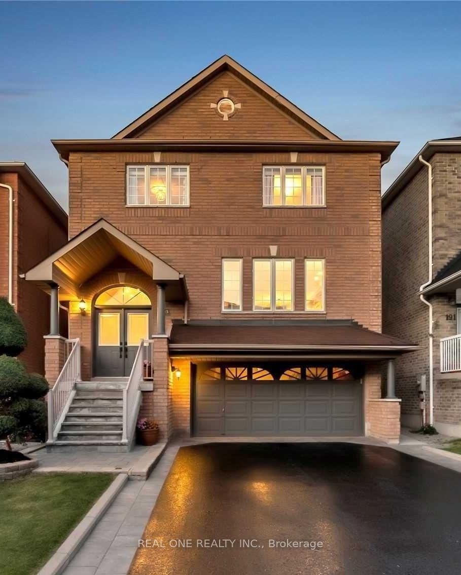 193 Dean Burton Lane Upper #Upper, Newmarket — Detached for lease, photo 1