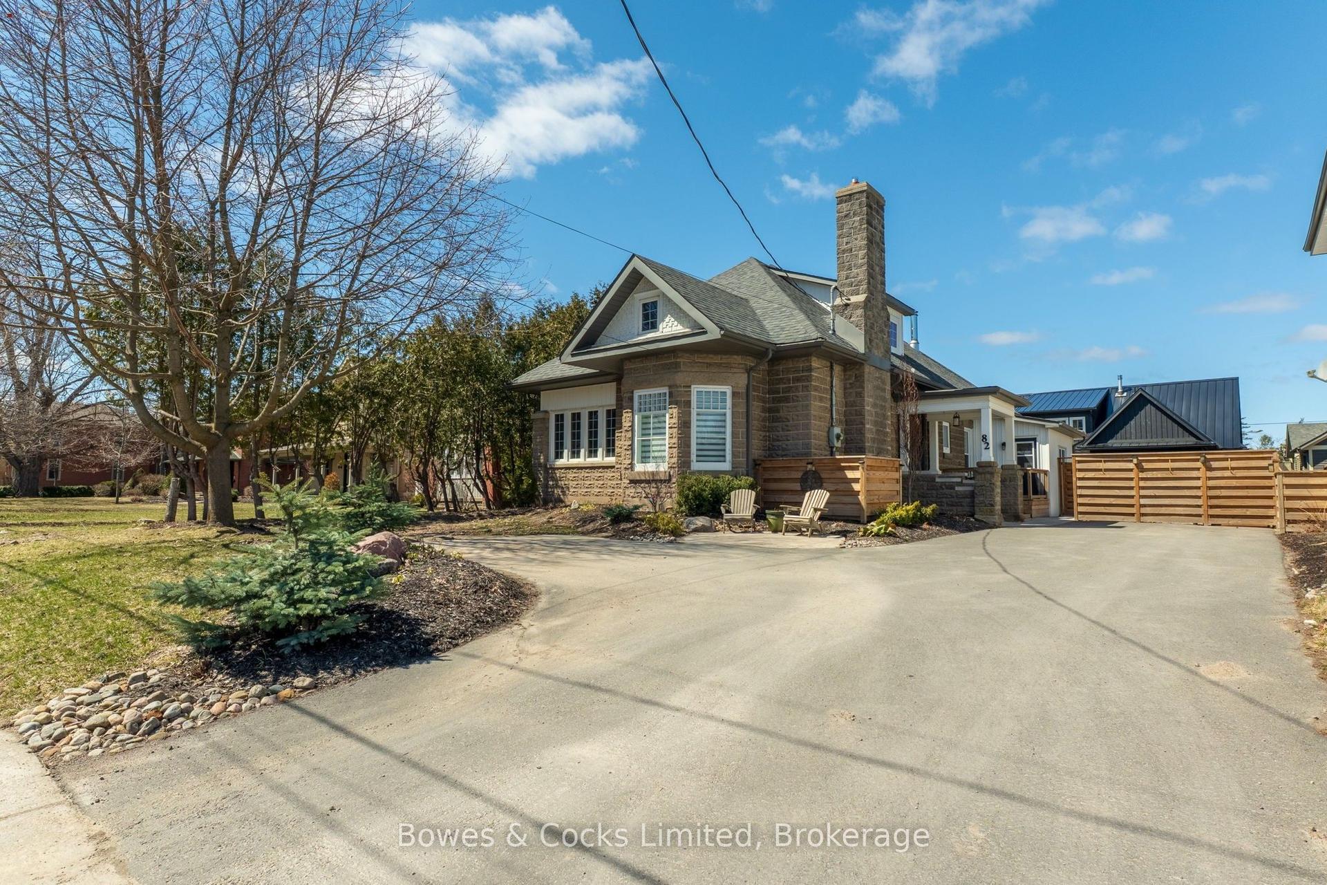 82 Queen Street — photo 1