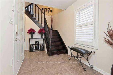 23 BEVINGTON Road, Brampton — Townhouse for lease, photo 1