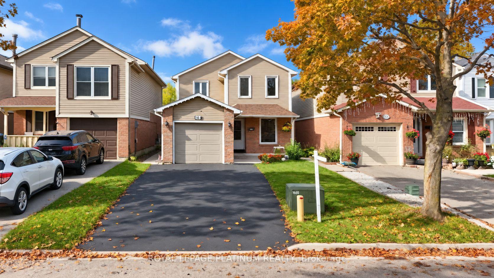 16 Joshua Court, Brampton — Detached for sale, photo 1