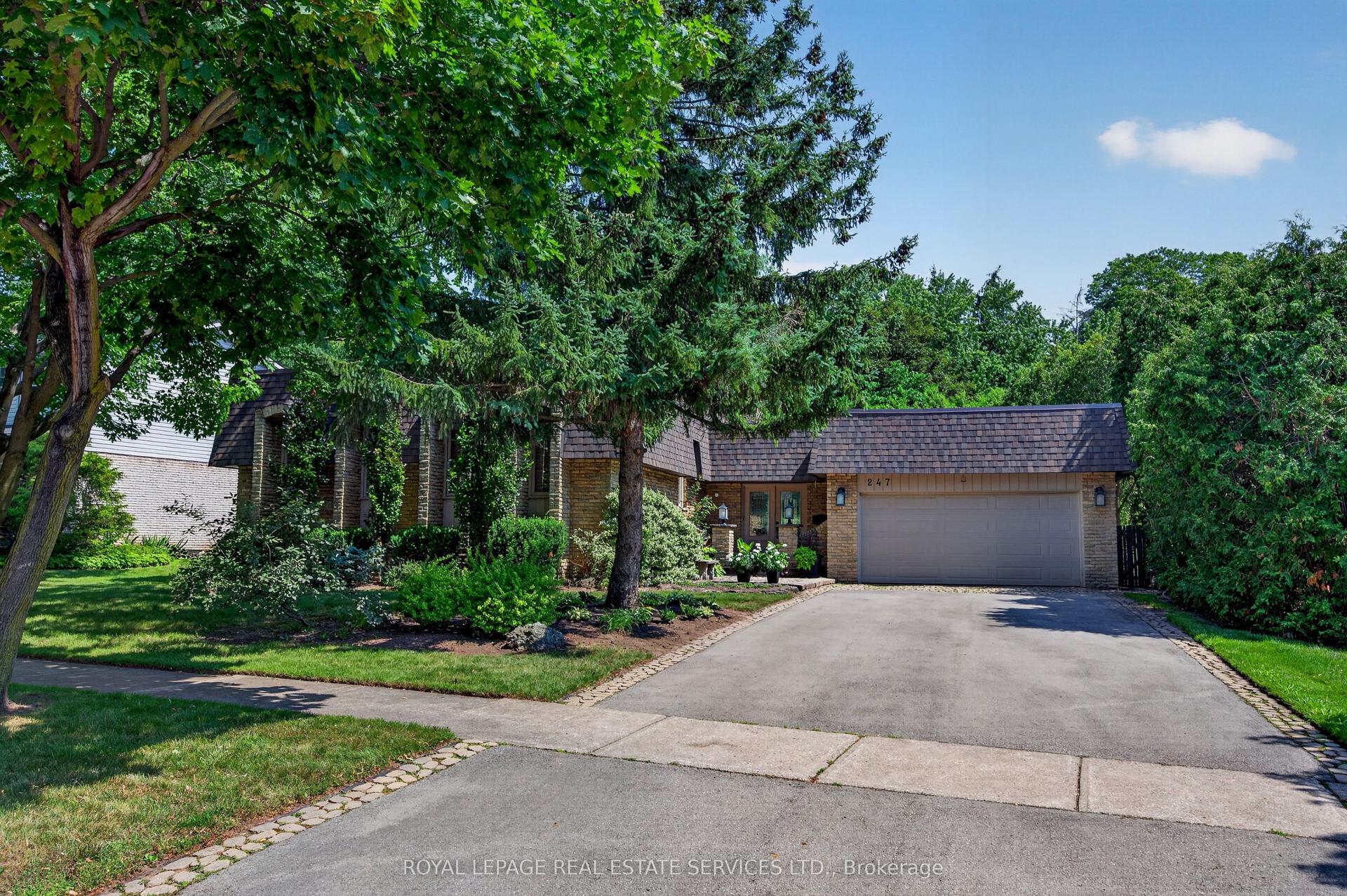 247 Spring Garden Road, Oakville — Detached for sale, photo 1