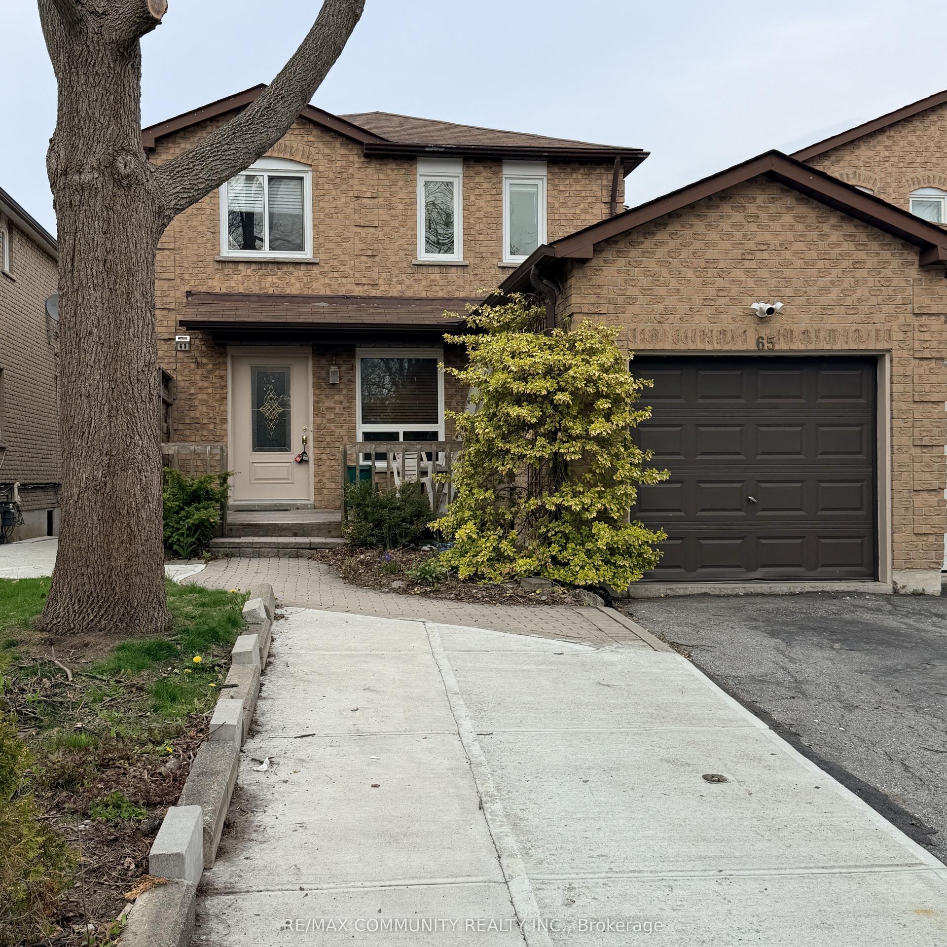 65 Hewitt Crescent Main #Main, Ajax — Detached for lease, photo 1