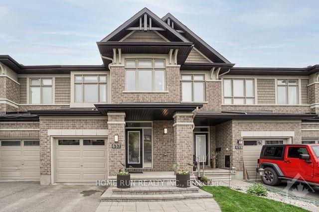 637 Tennant Way — photo 1