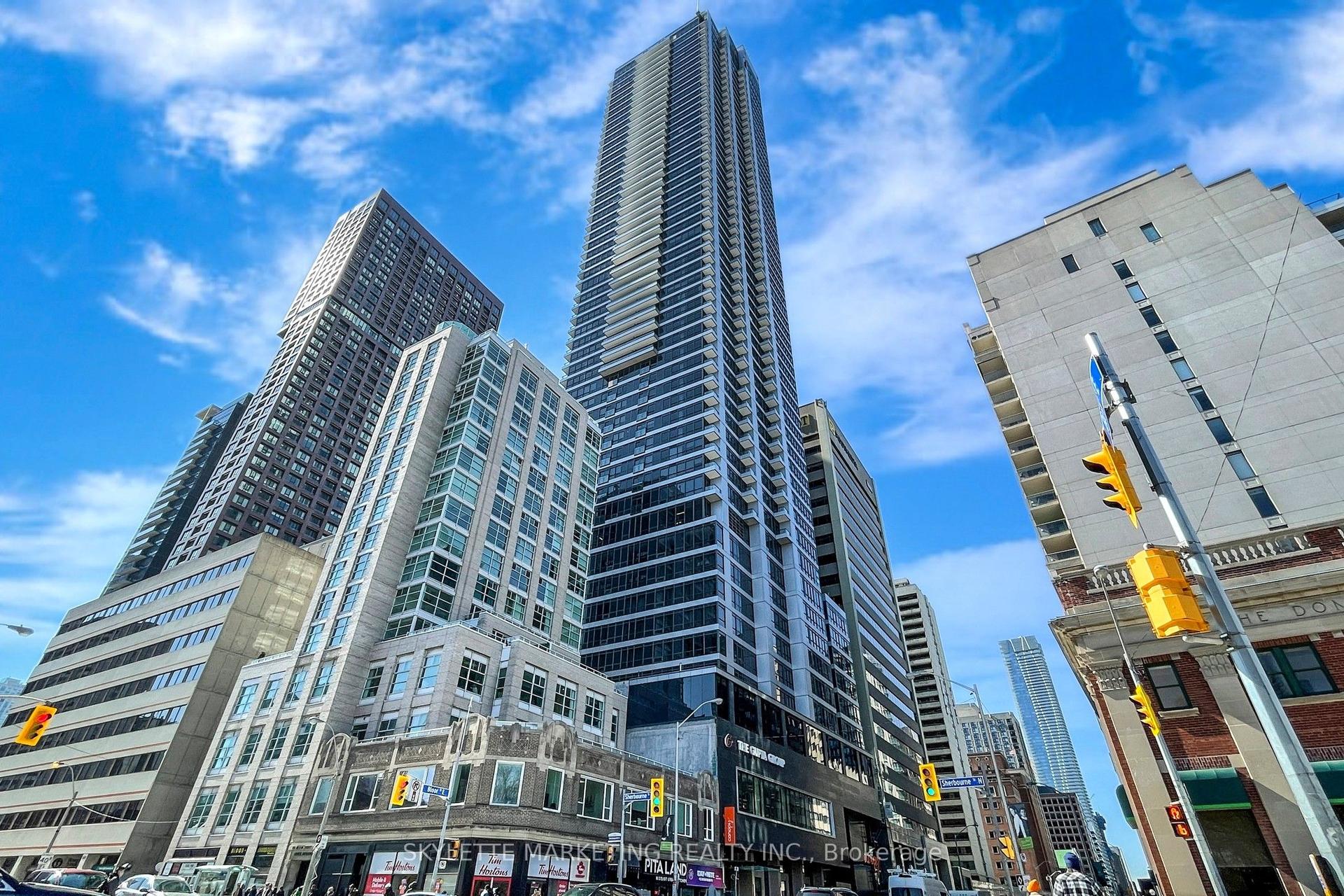 395 Bloor Street E 3201 #3201 — photo 1