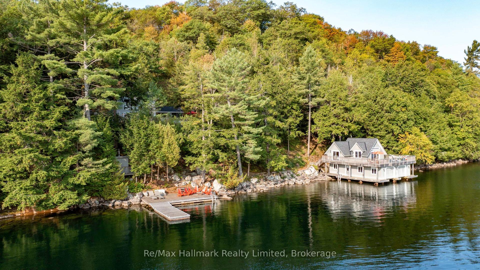 1558-35 Fish Hatchery Road, Muskoka Lakes — Detached for sale, photo 1