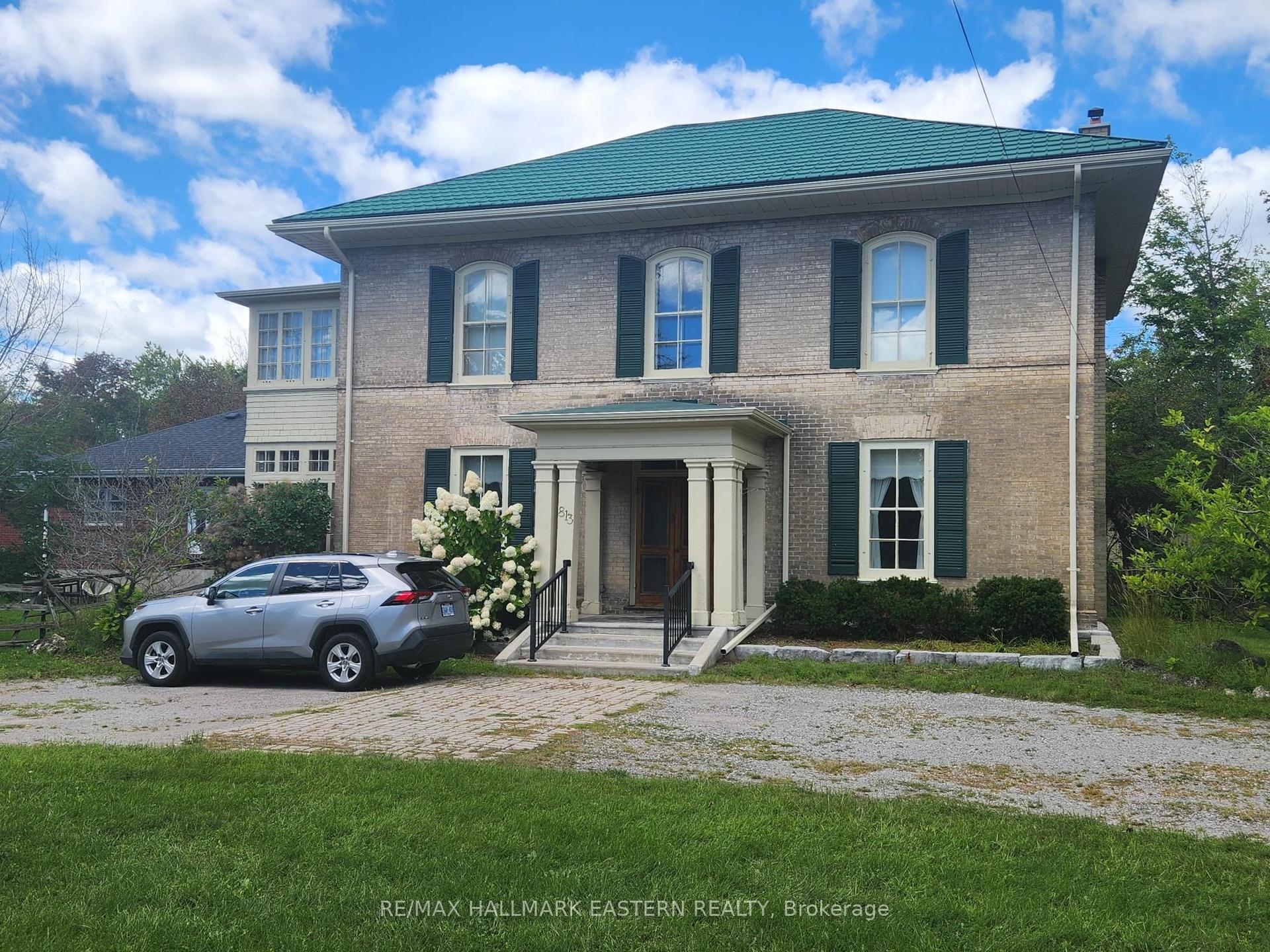 813 Water St. & 11 Argyle Street, Peterborough — Multiplex for sale, photo 1