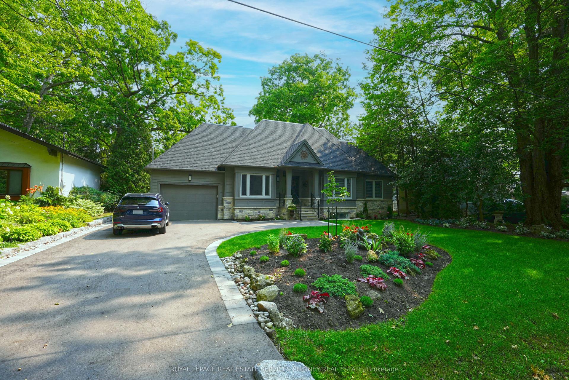 1413 Queen Victoria Avenue, Mississauga — Detached for lease, photo 1