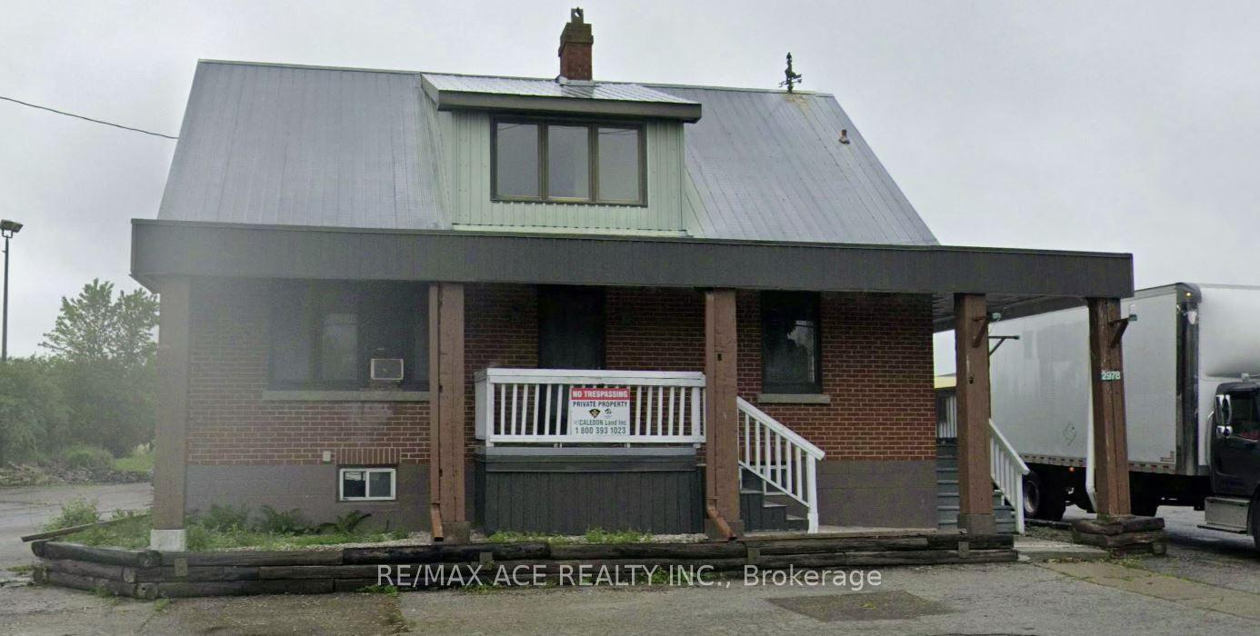2978 King Street — photo 1