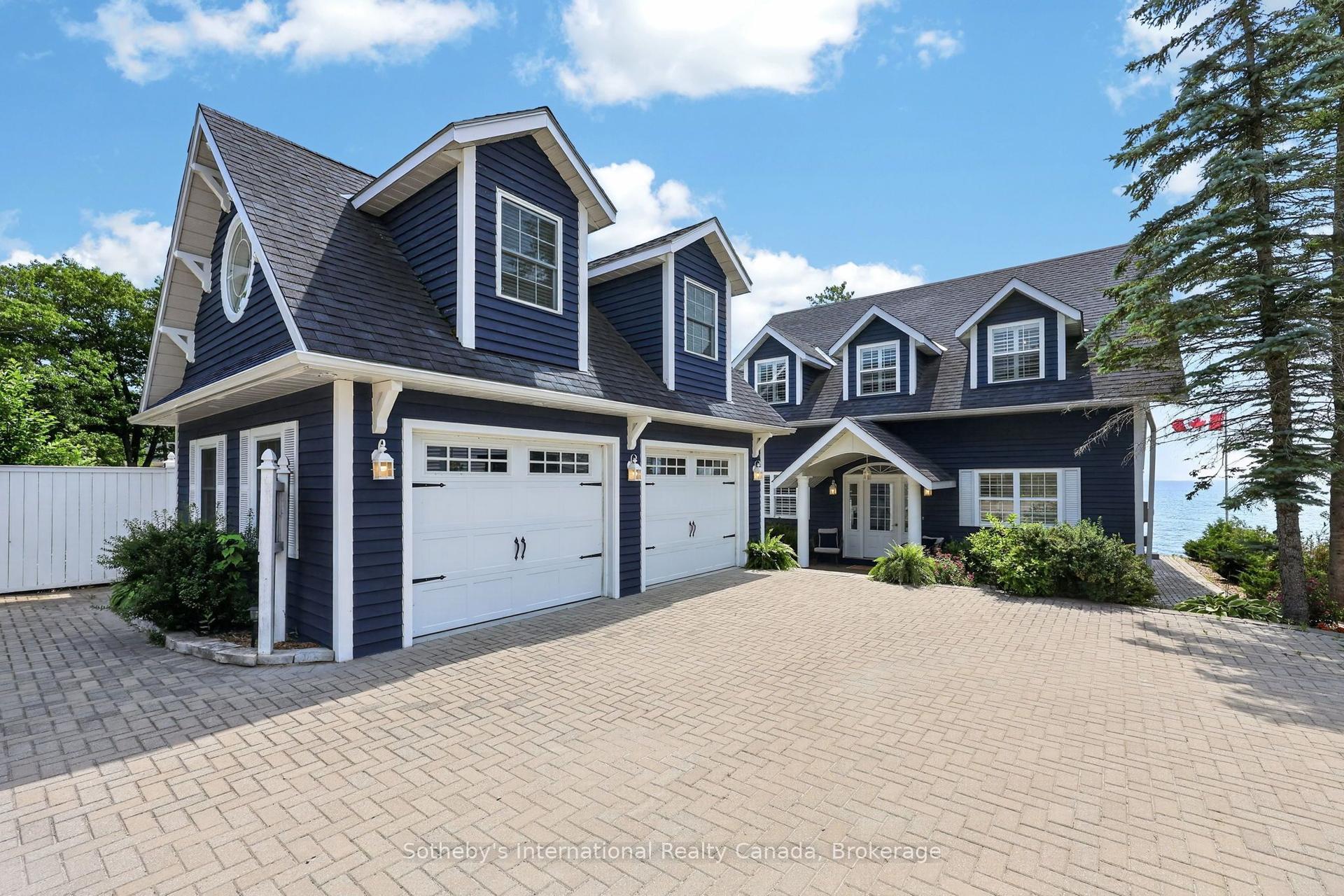 10 Lundy Lane, Tiny — Detached for sale, photo 1