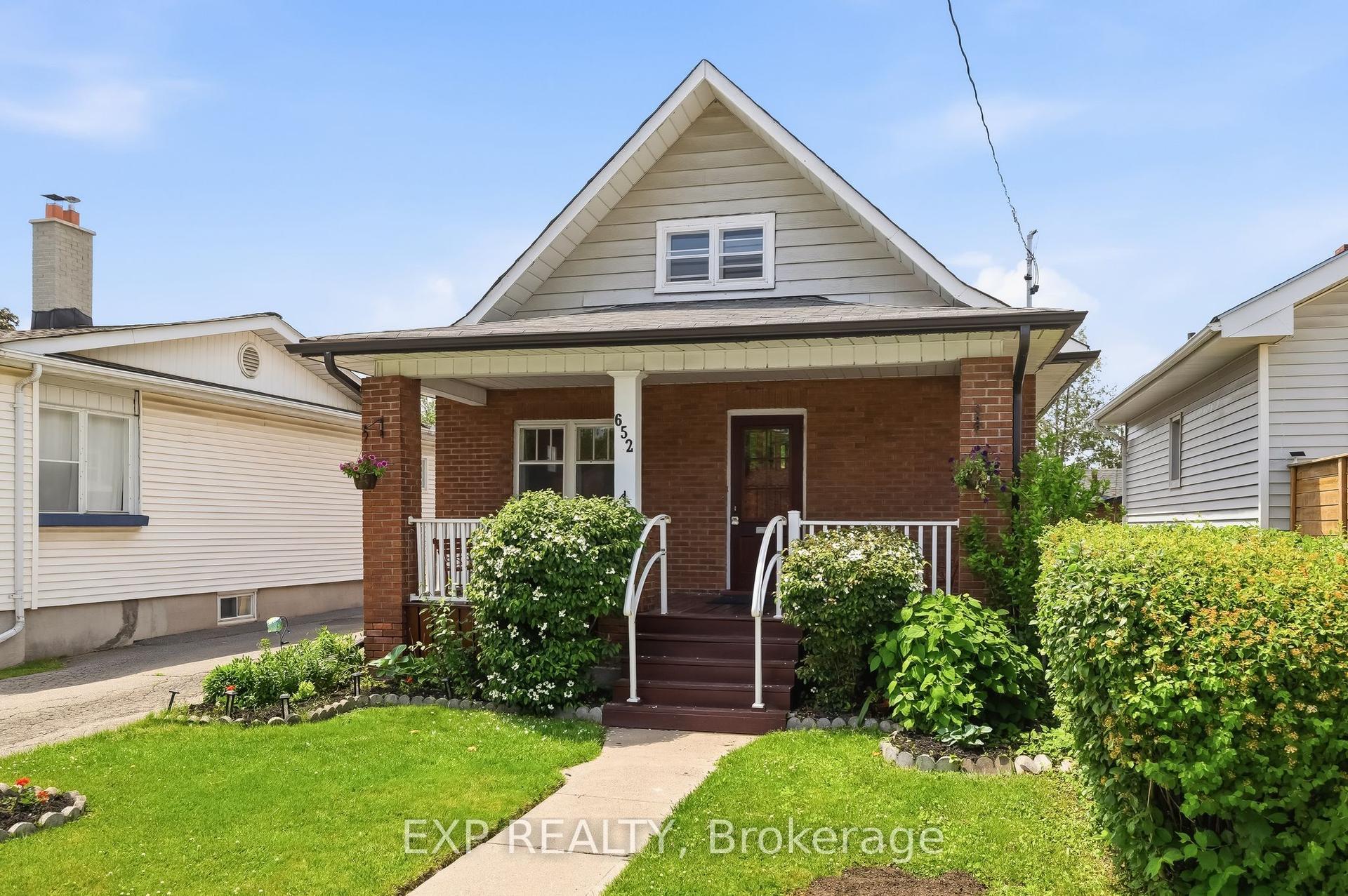 652 Hortop Street — photo 1