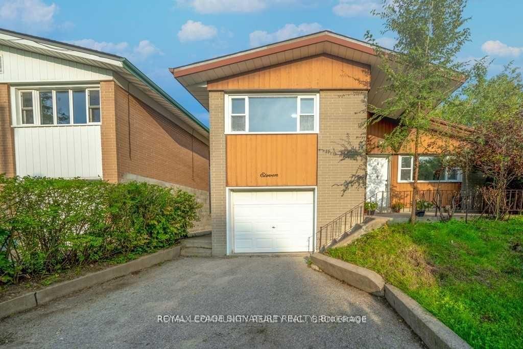 11 Mid Pines Road Upper #Upper, Toronto — Detached for lease, photo 1