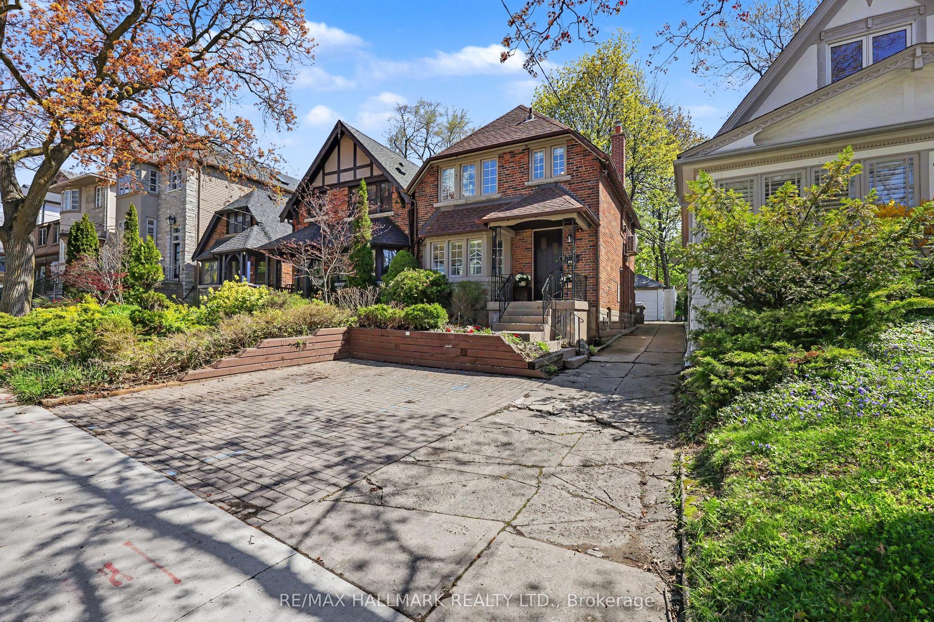 67 Gilgorm Road, Toronto — Detached for lease, photo 1