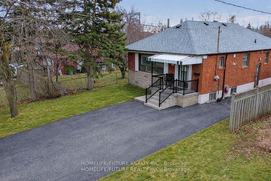229 Flora Drive Bsmt #Bsmt, Toronto — Detached for lease, photo 1
