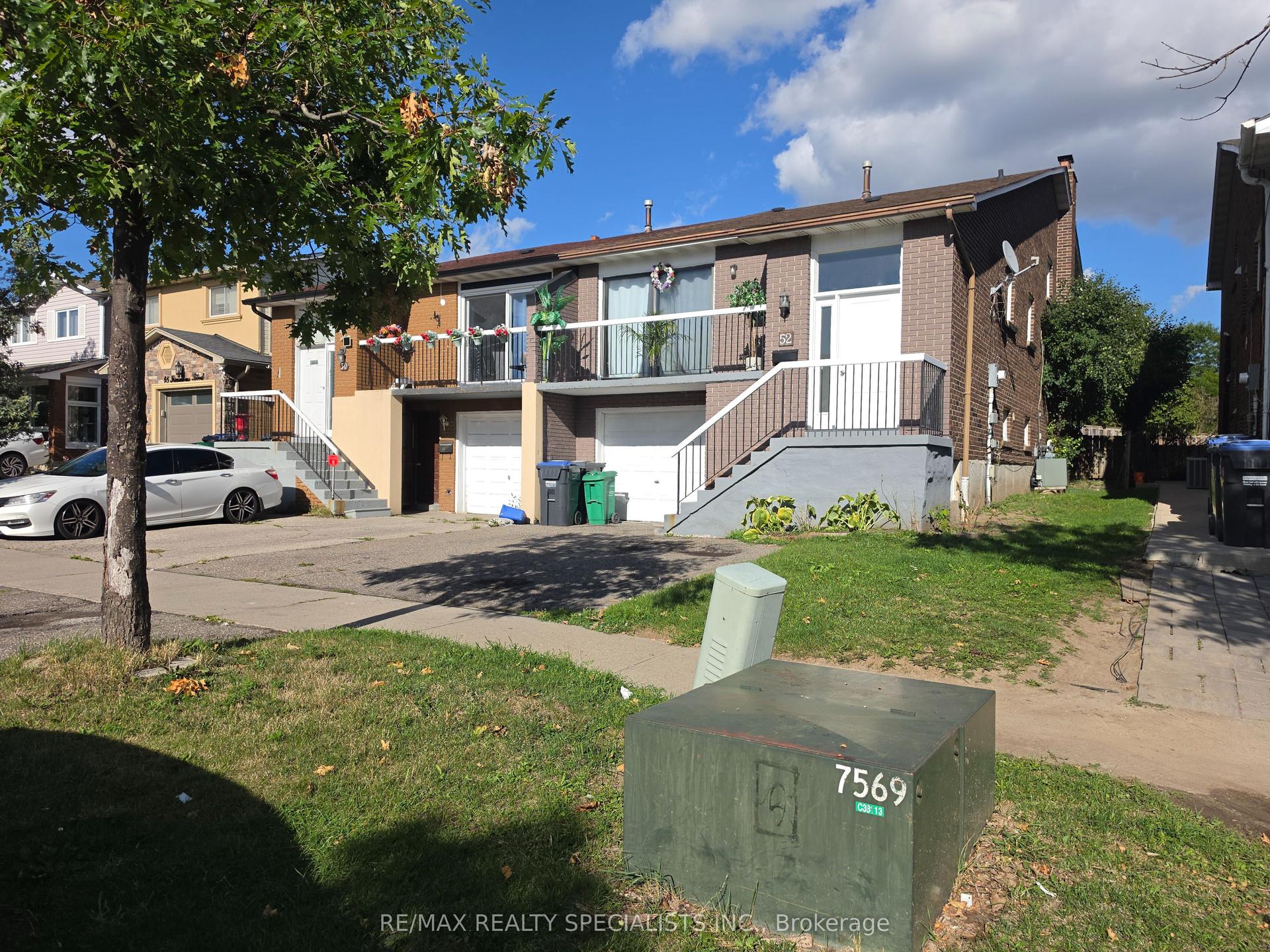 52 Simmons Boulevard, Brampton — Detached for lease, photo 1