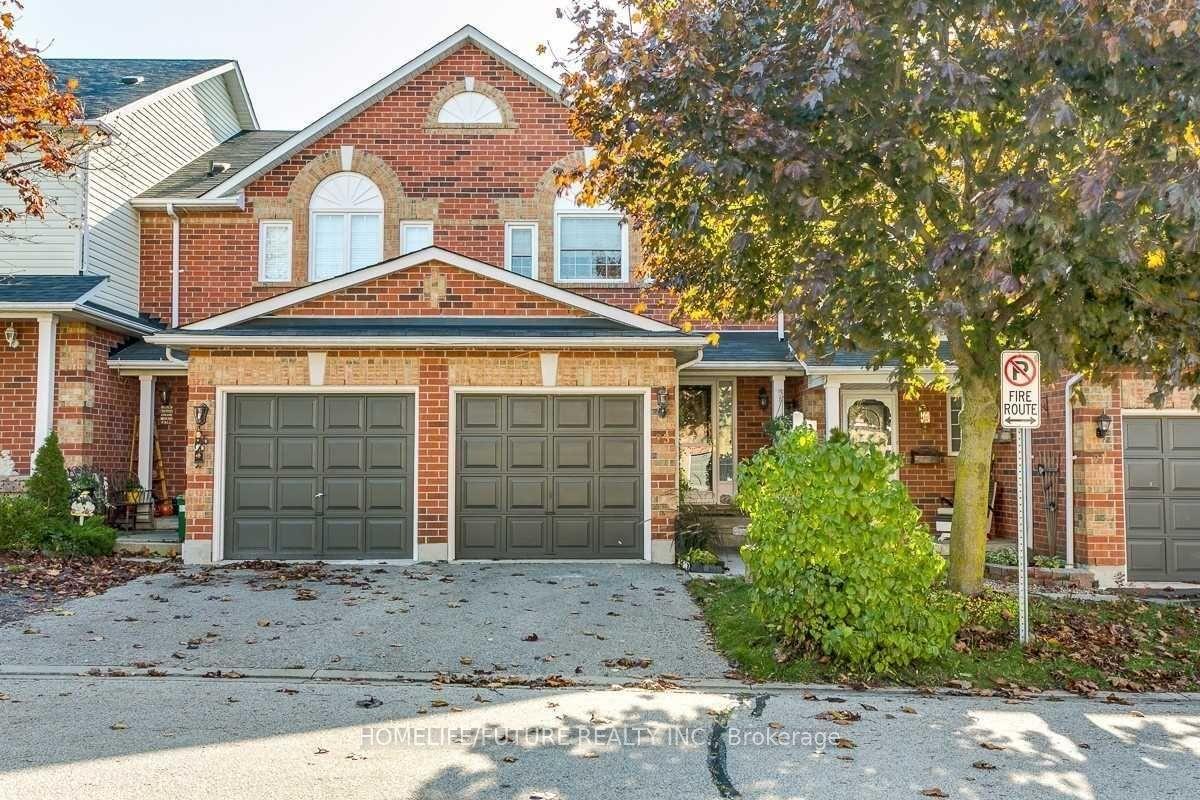 23 Lick Pond Way, Whitby — Condo Town for lease, photo 1