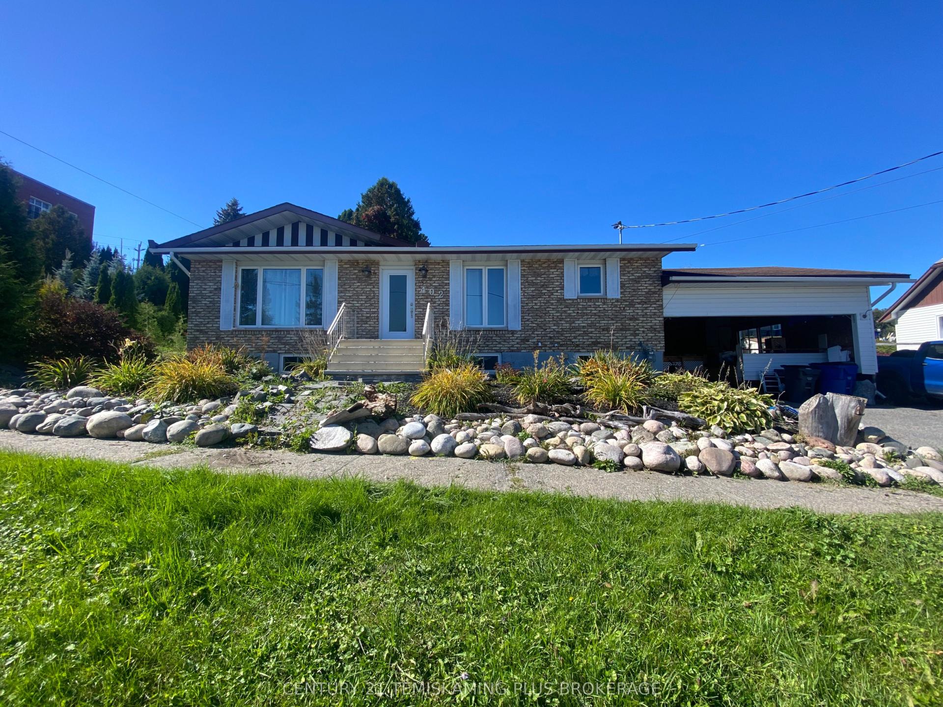 402 Meridian Avenue, Temiskaming Shores — Detached for sale, photo 1