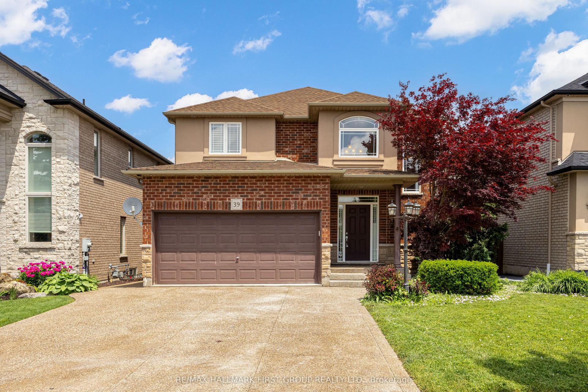 39 Citino Drive — photo 1
