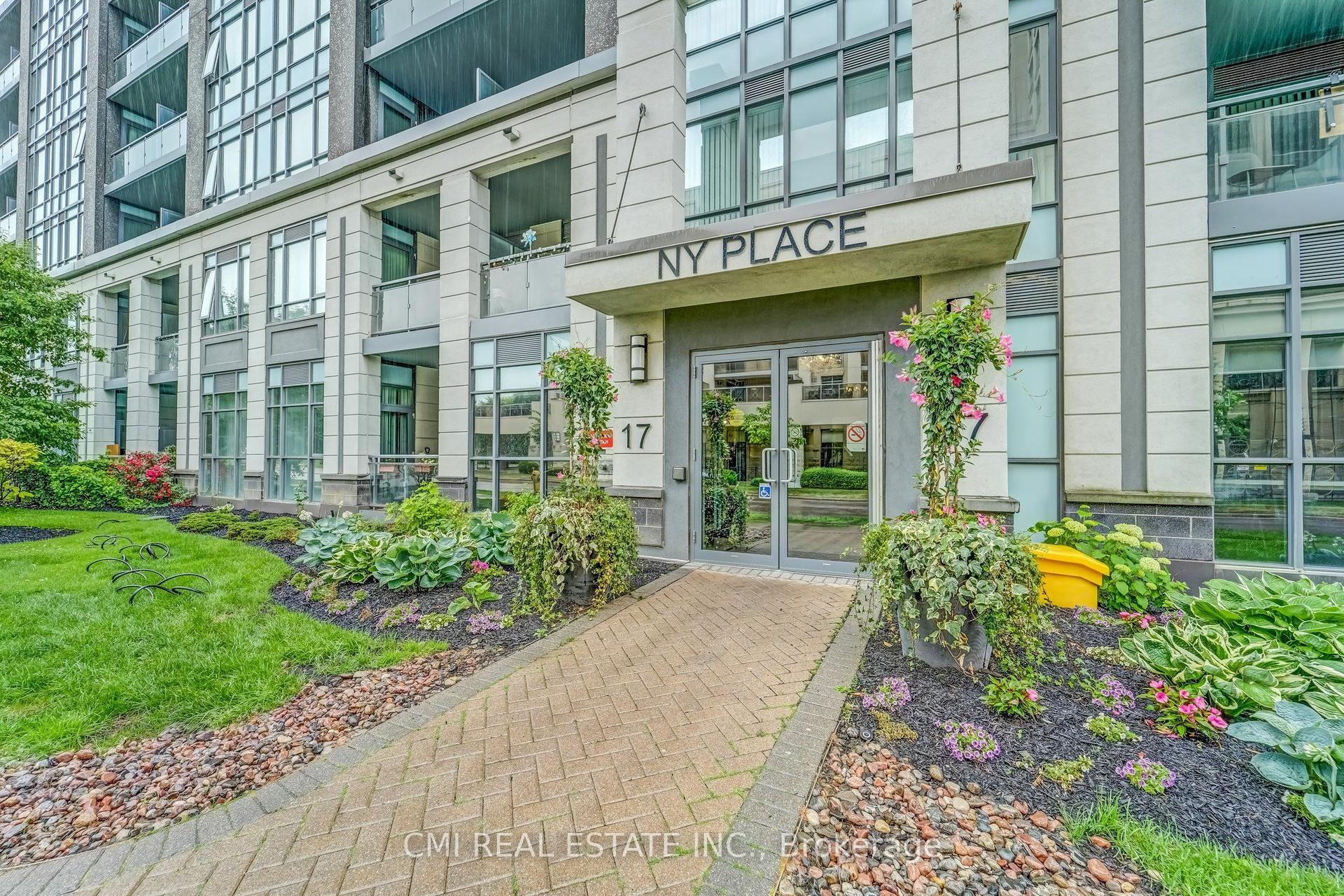 17 Kenaston Gardens 509 #509, Toronto — Condo for sale, photo 1