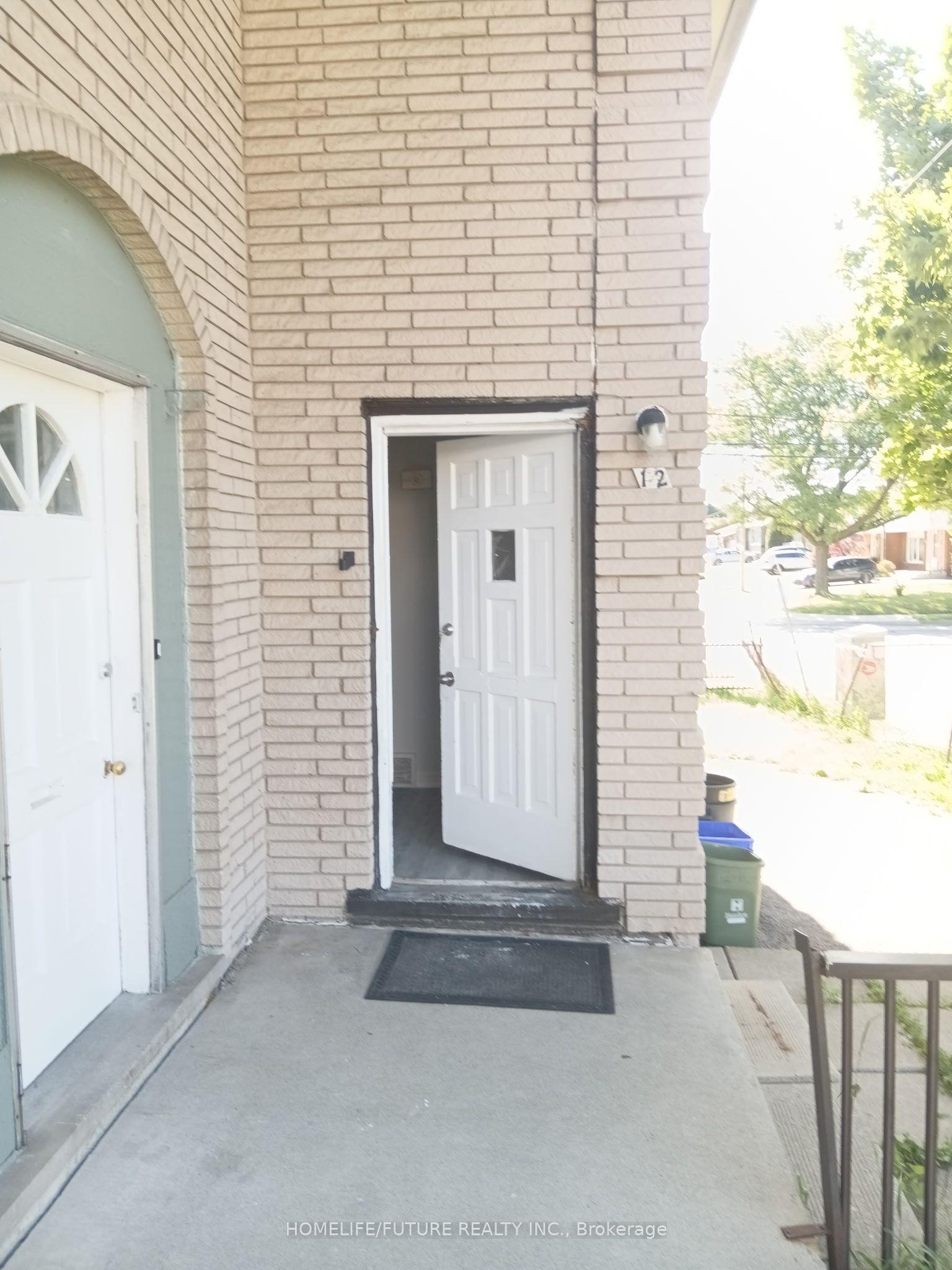1128 Upper Wellington Street 12 #12 — photo 1