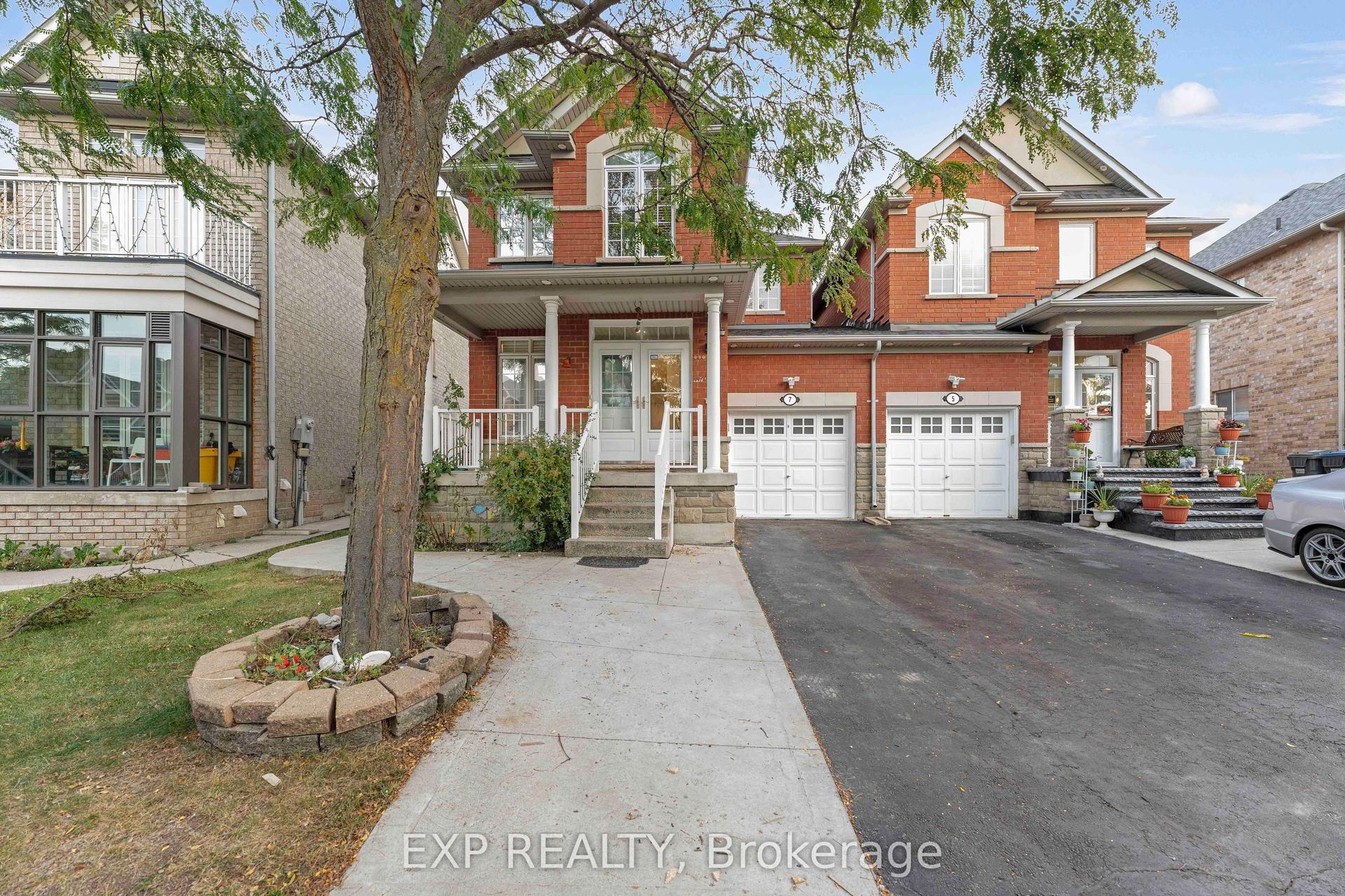 7 Overture Lane, Brampton — Semi-Detached for sale, photo 1
