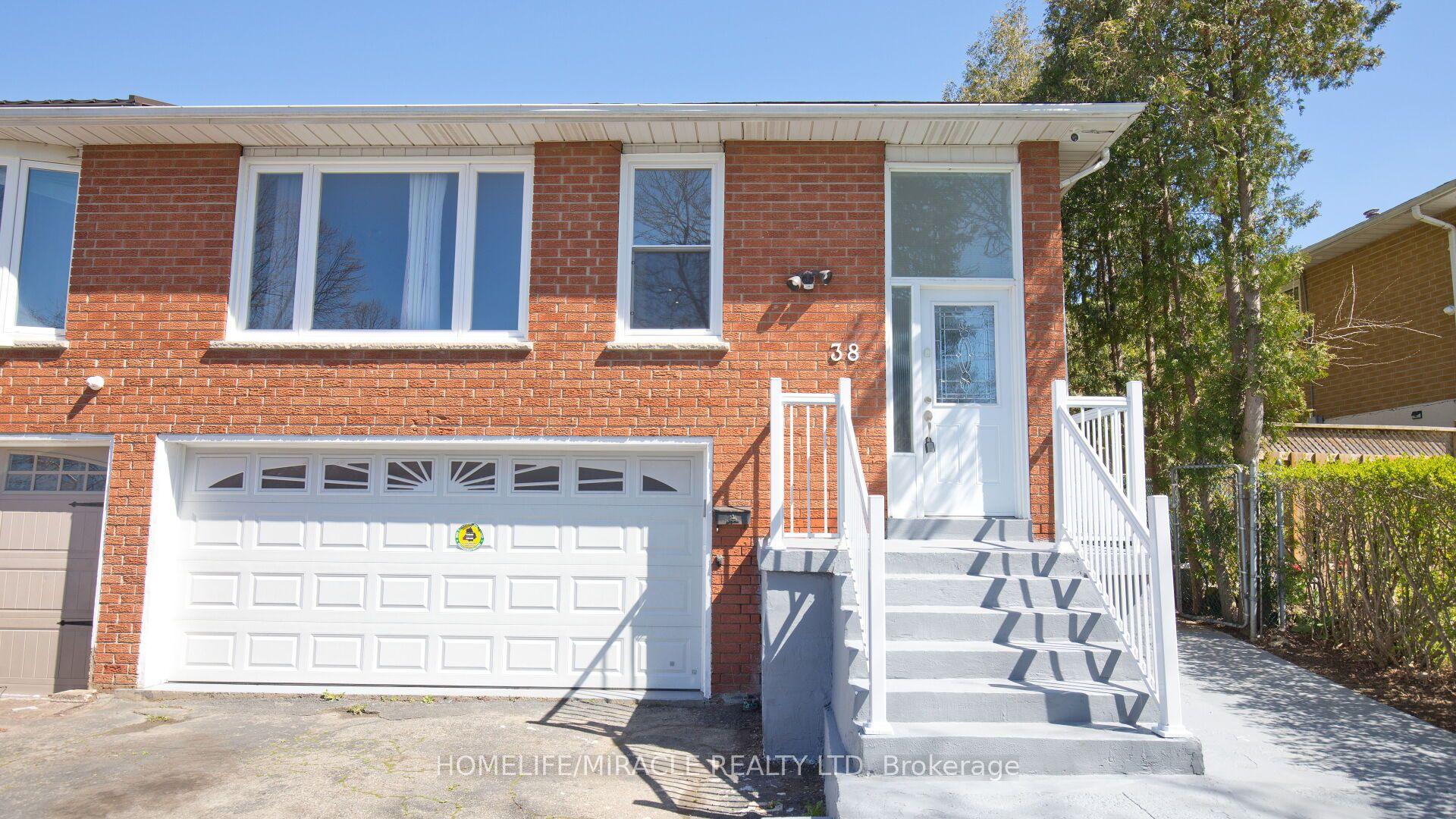 38 Medici Place, Brampton — Semi-Detached for sale, photo 1