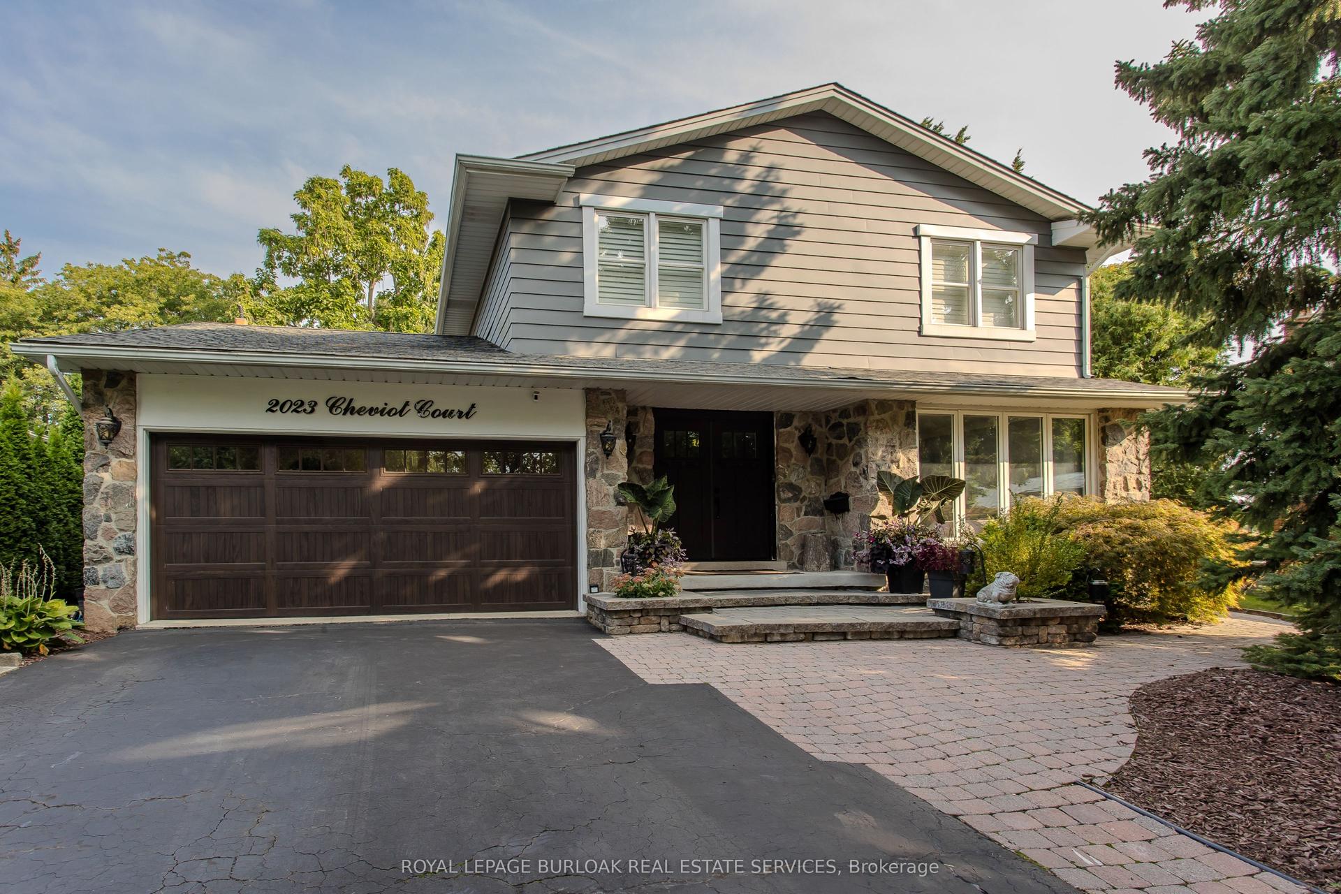 2023 Cheviot Court, Burlington — Detached for sale, photo 1