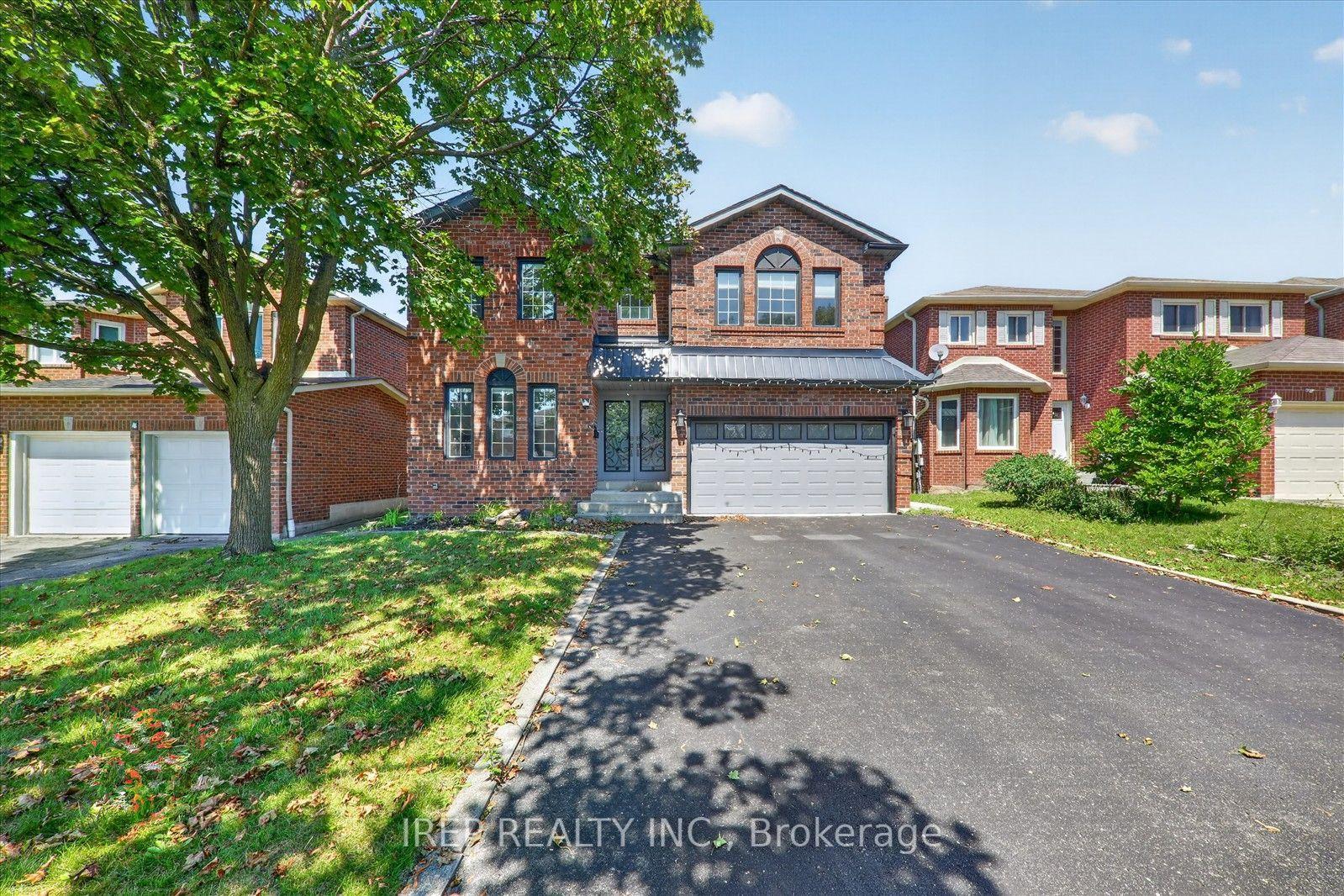 6 Carmichael Drive Lower #Lower, Whitby — Detached for lease, photo 1