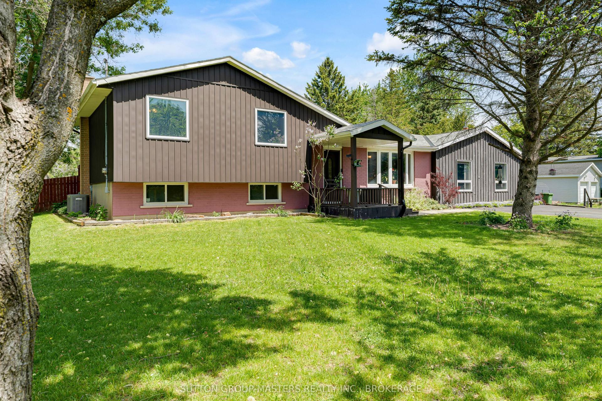 2025 Cole Hill Road — photo 1