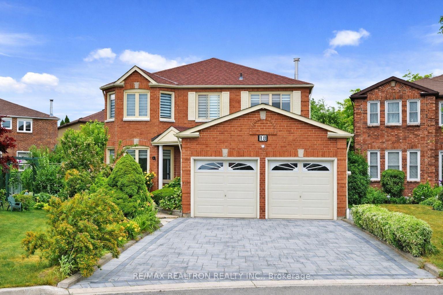 18 Littleborough Court — photo 1