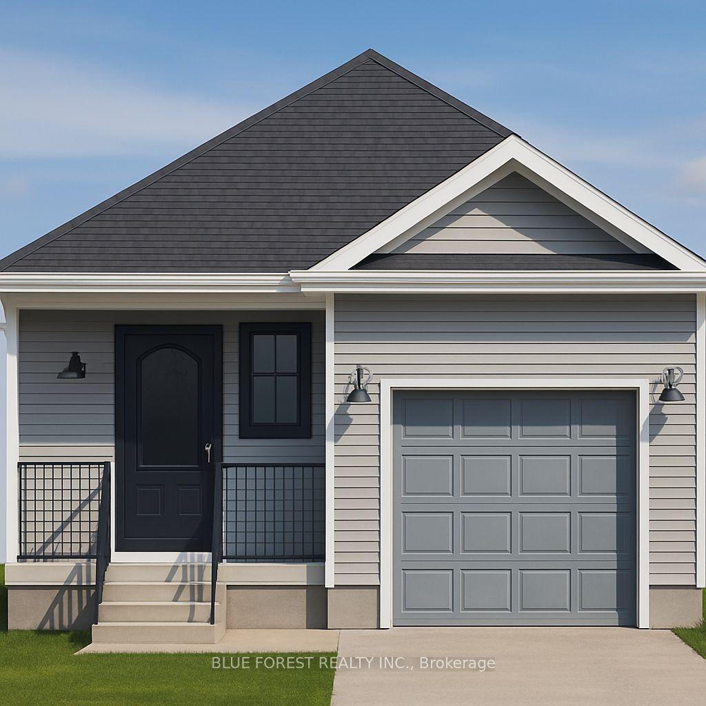 LOT 15 QUEENS Line — photo 1