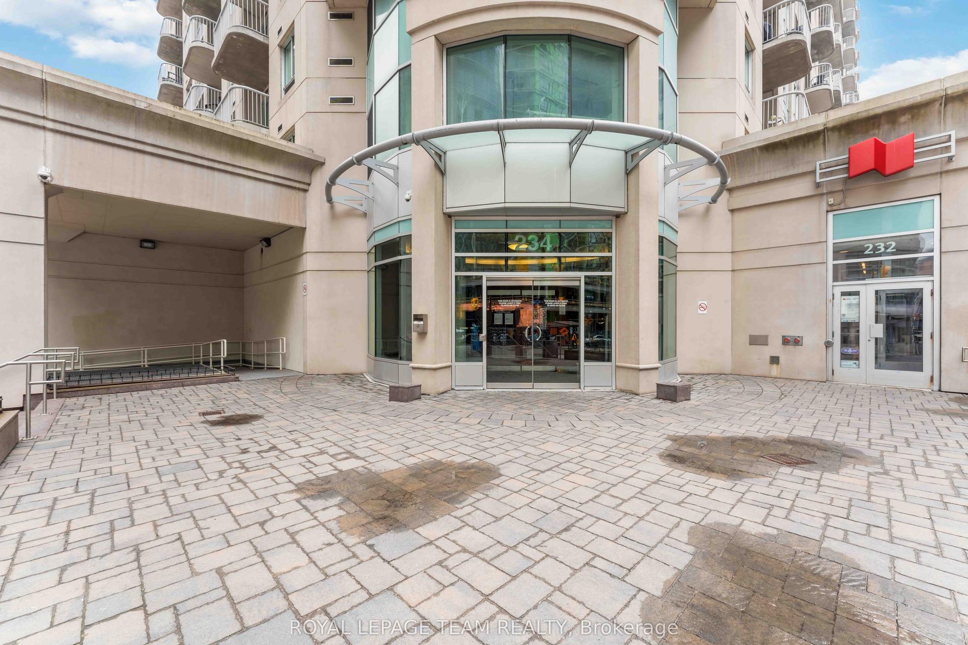 234 RIDEAU Street 1210 #1210 — photo 1